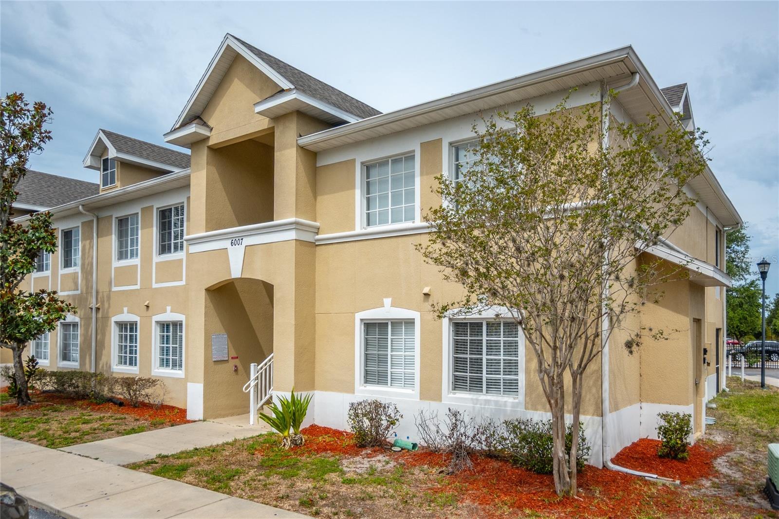 Photo of 6007 SKYDALE WAY #201 RIVERVIEW FL 33578