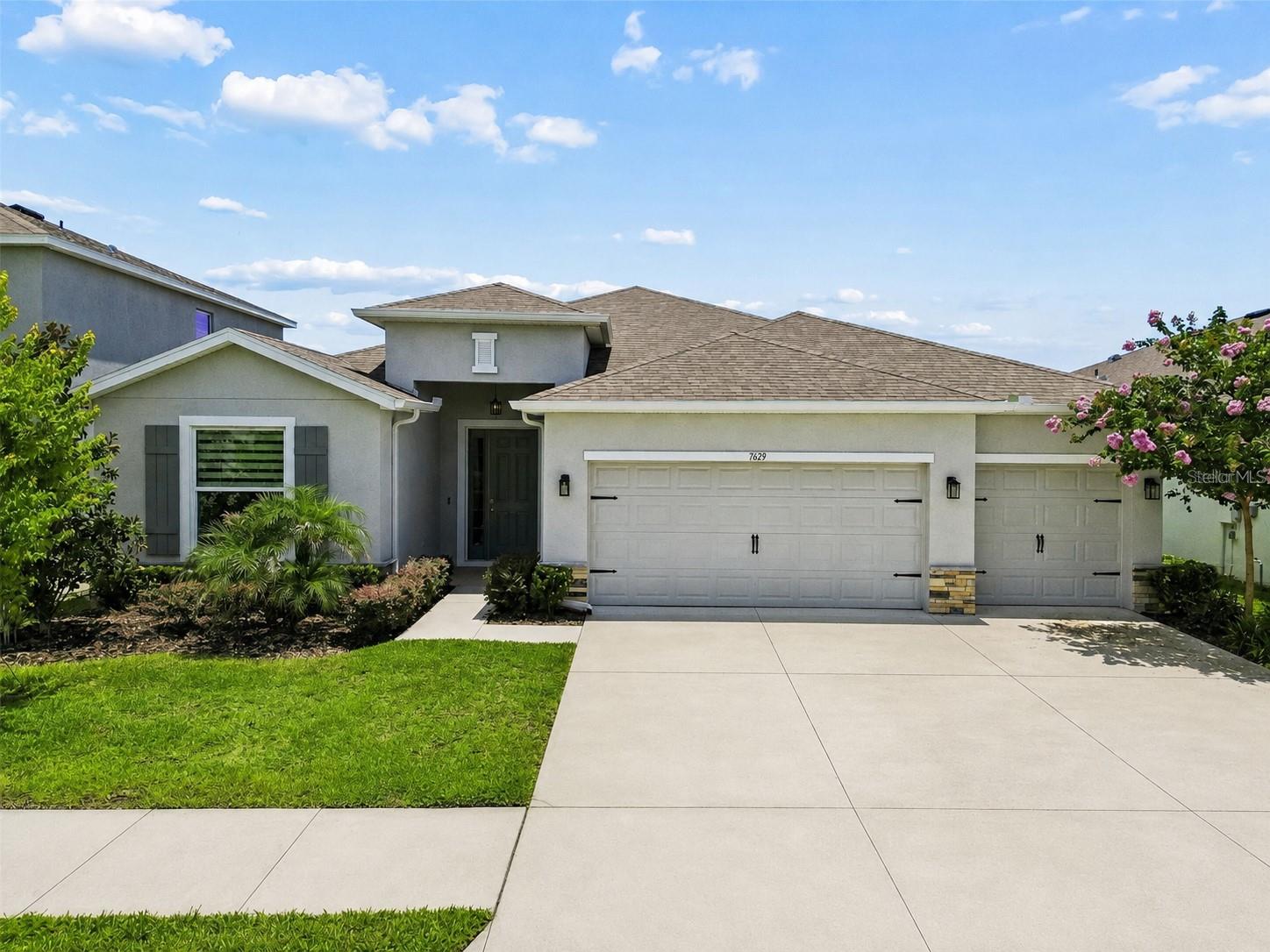 Photo of 7629 BROAD RIVER AVENUE LAND O LAKES FL 34638