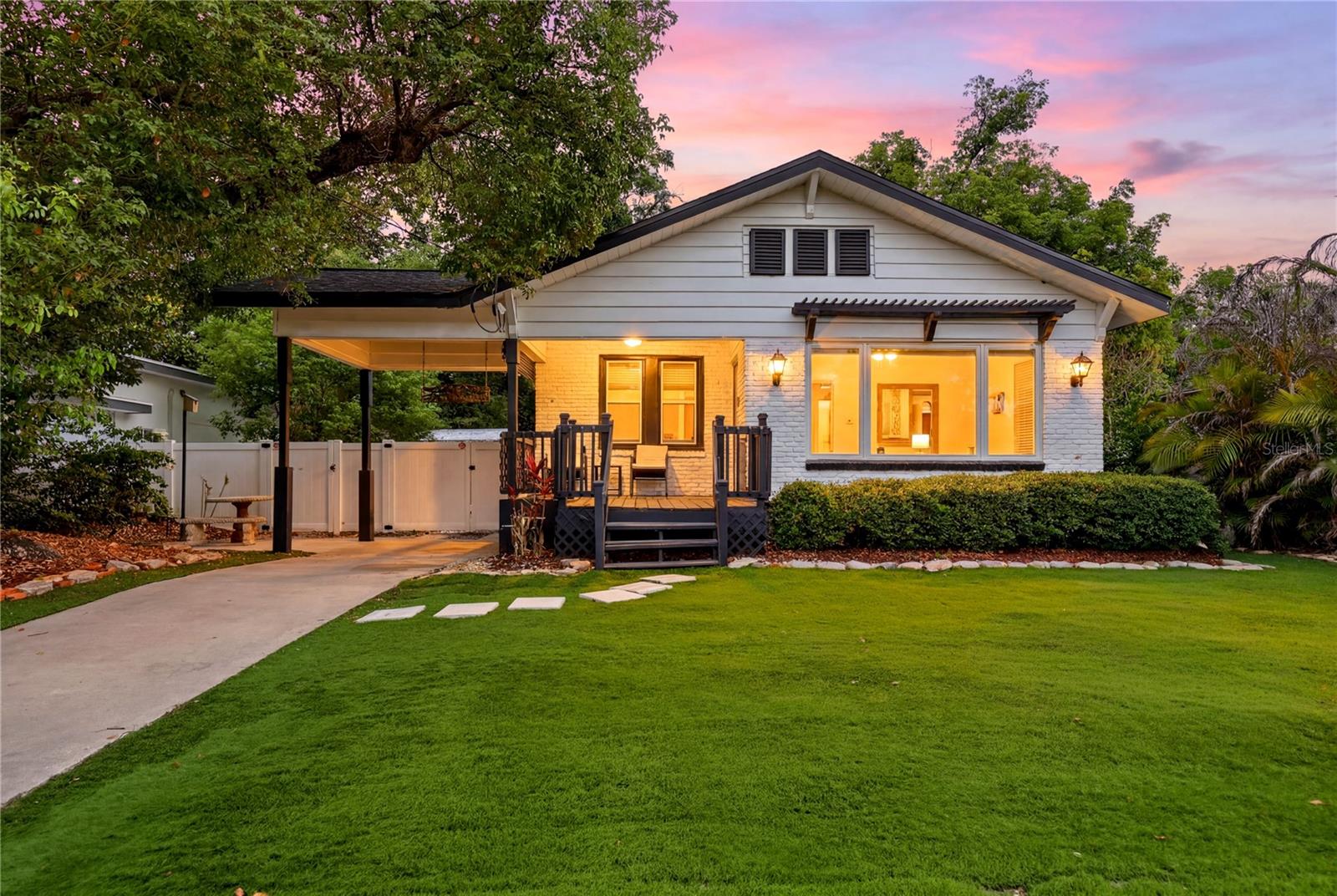 Photo of 709 W PENINSULAR STREET TAMPA FL 33603
