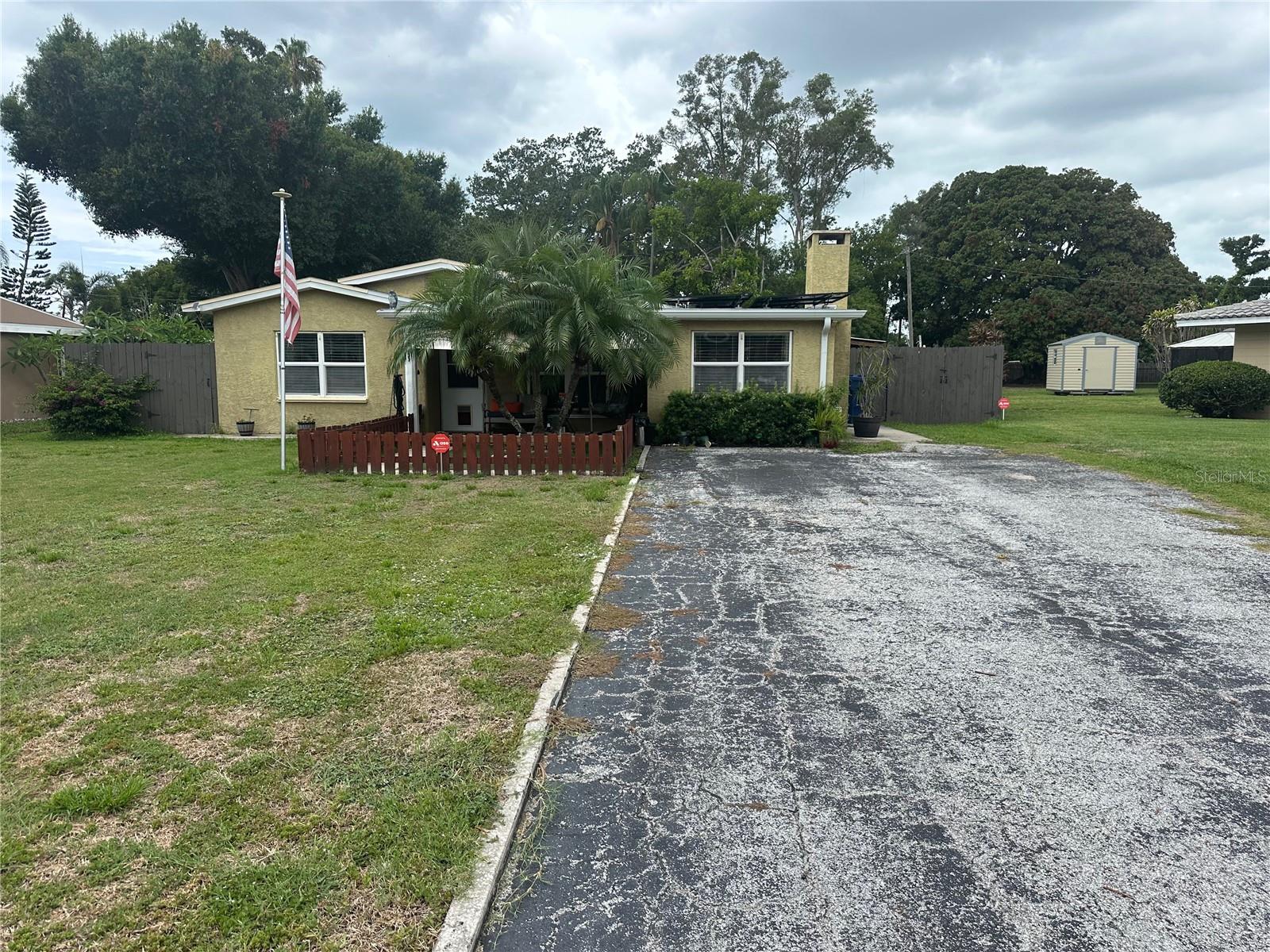 Photo of 721 OLEANDER WAY SOUTH PASADENA FL 33707