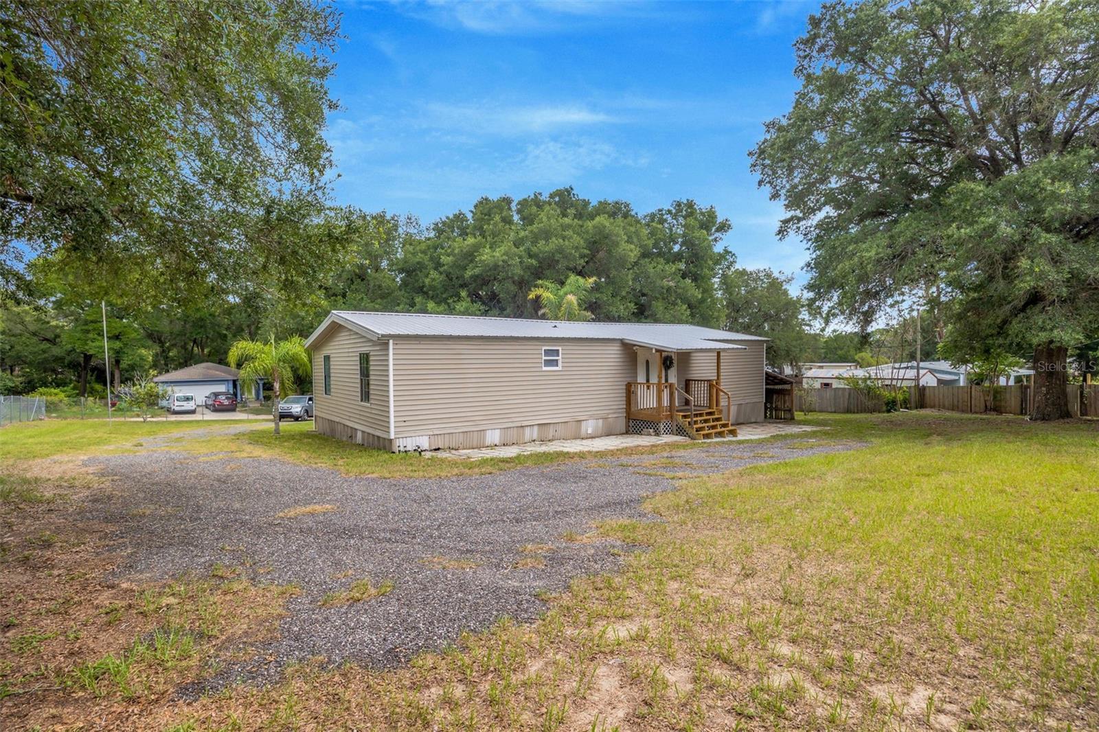 Photo of 19115 ADIRONDACK TERRACE DADE CITY FL 33523