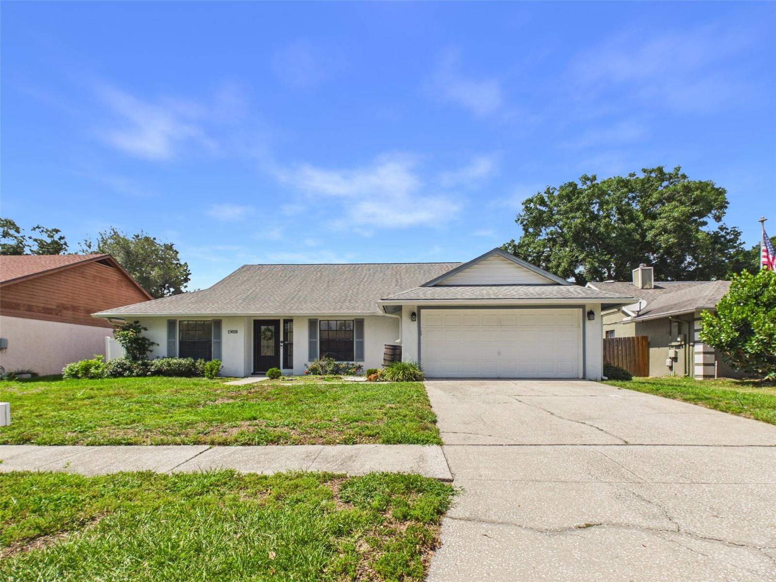 Photo of 15018 REDCLIFF DRIVE TAMPA FL 33625