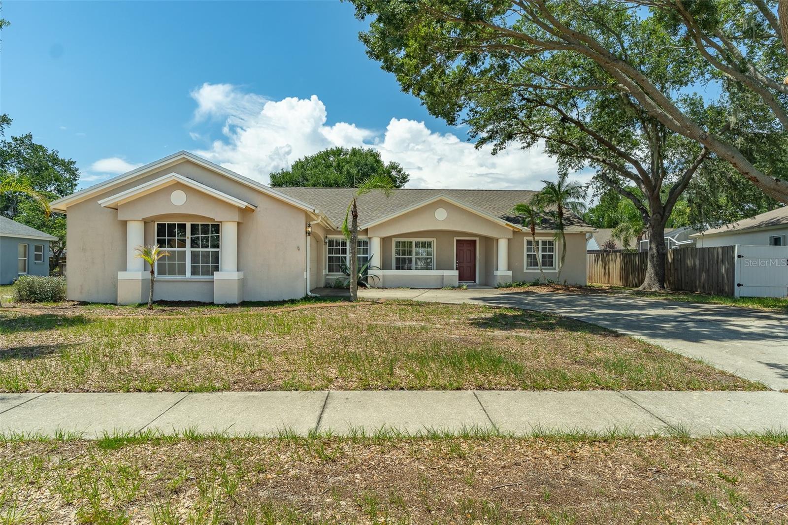 Photo of 10419 CRESTFIELD DRIVE RIVERVIEW FL 33569