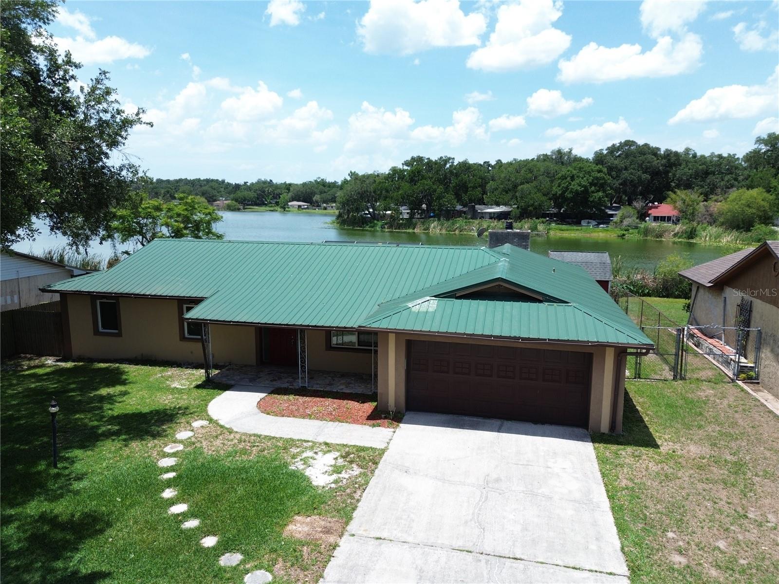 Photo of 912 SHANGRI LA DRIVE SEFFNER FL 33584
