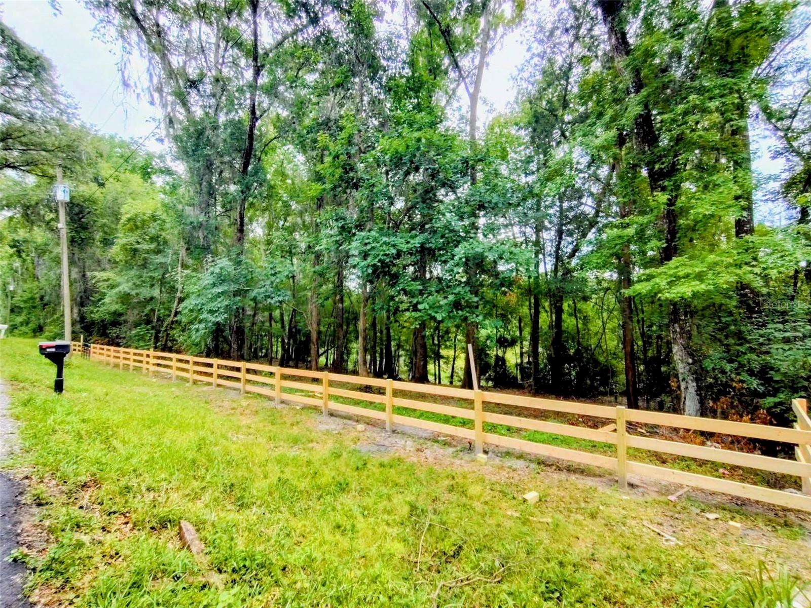 Photo of FITZHUGH AVENUE BROOKSVILLE FL 34601