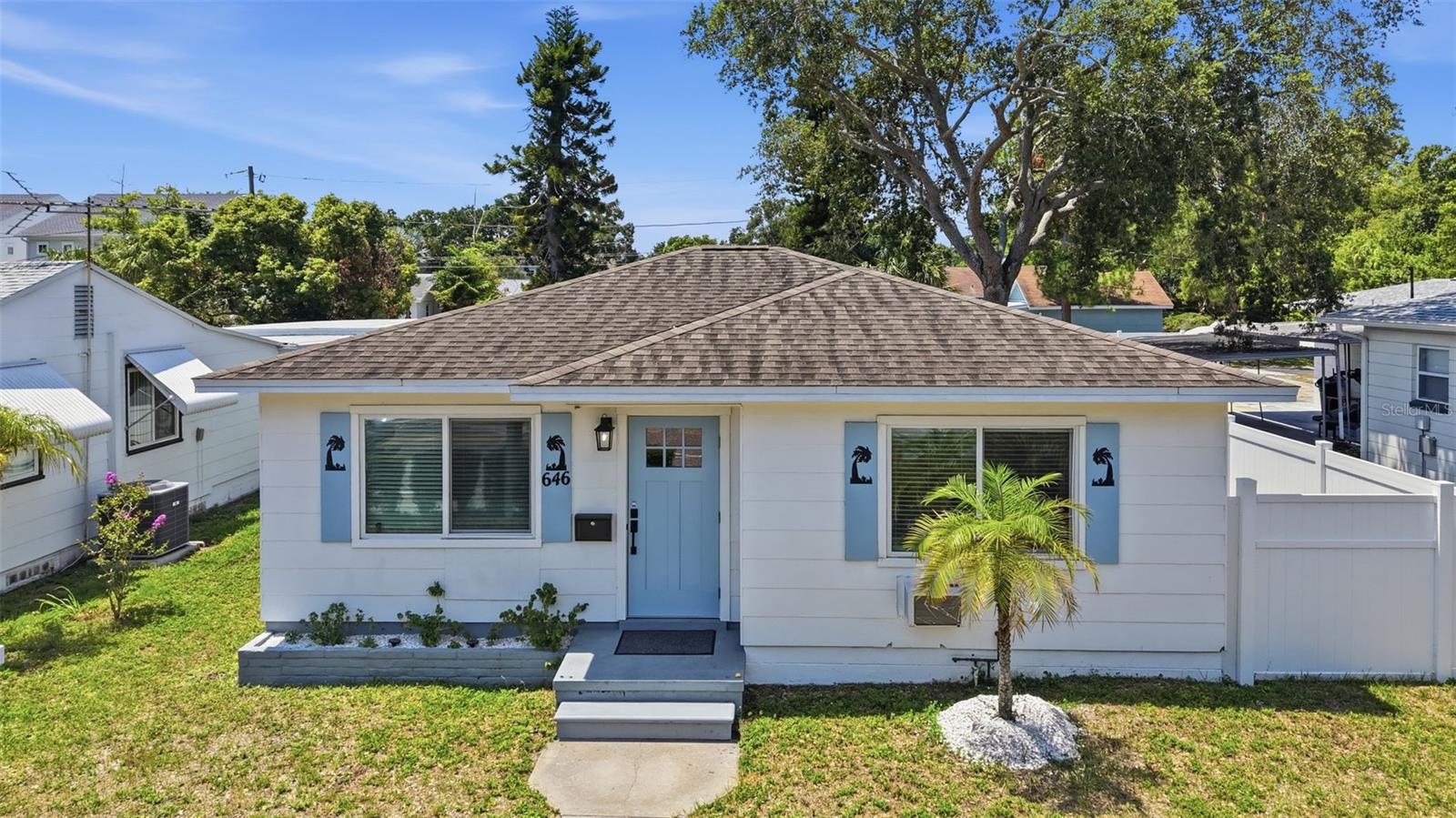 Photo of 646 38TH AVENUE ST PETERSBURG FL 33704