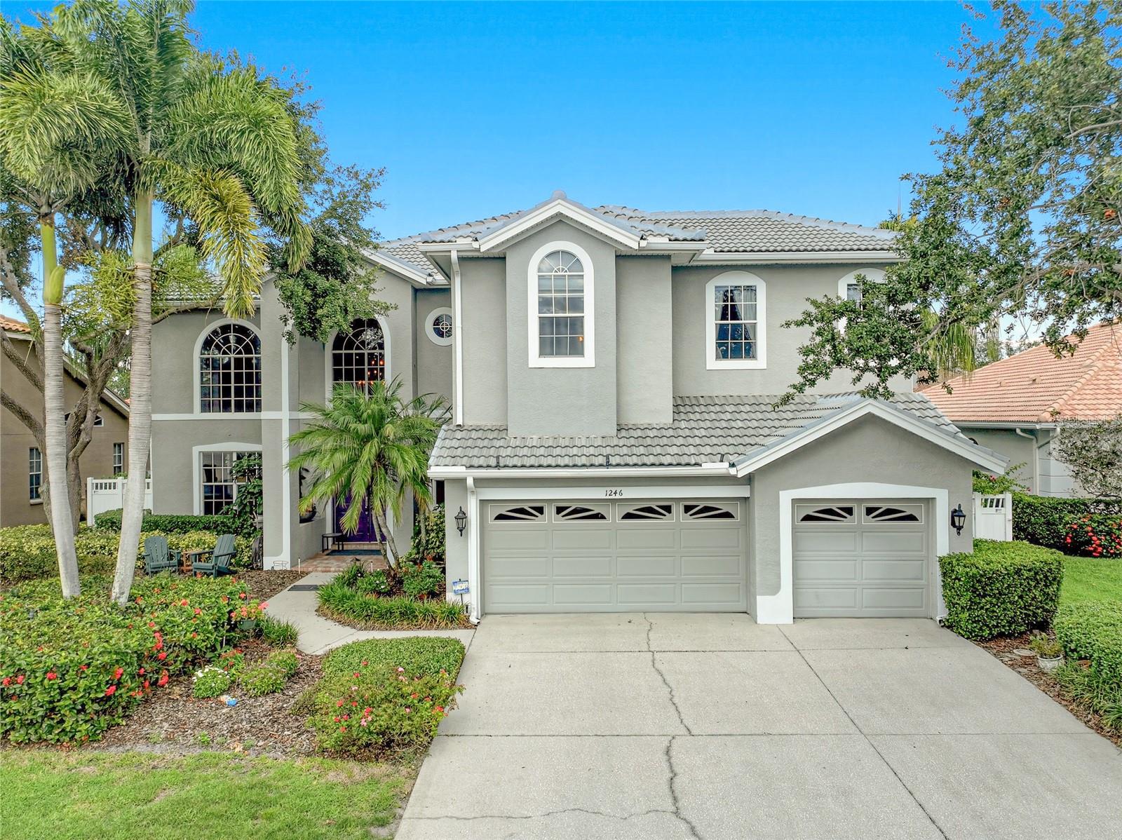 Photo of 1246 DARLINGTON OAK CIRCLE ST PETERSBURG FL 33703