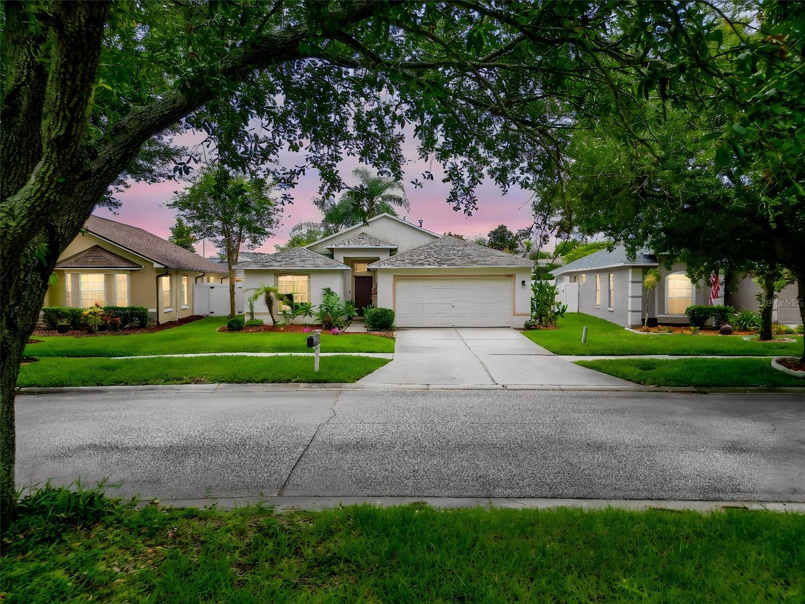 Photo of 2003 BERRY LAKE DRIVE BRANDON FL 33510