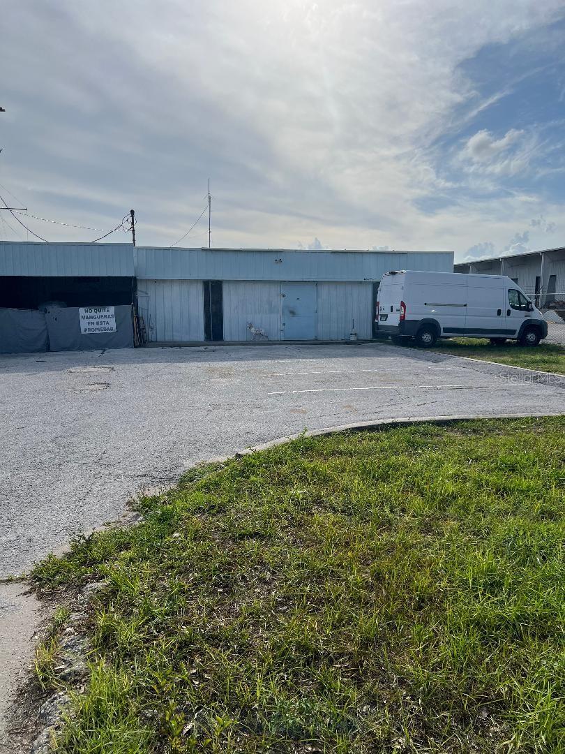 Photo of 7810 ANDERSON ROAD TAMPA FL 33634