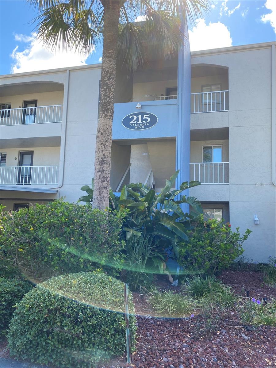 Photo of 215 VALENCIA BOULEVARD #303 BELLEAIR BLUFFS FL 33770