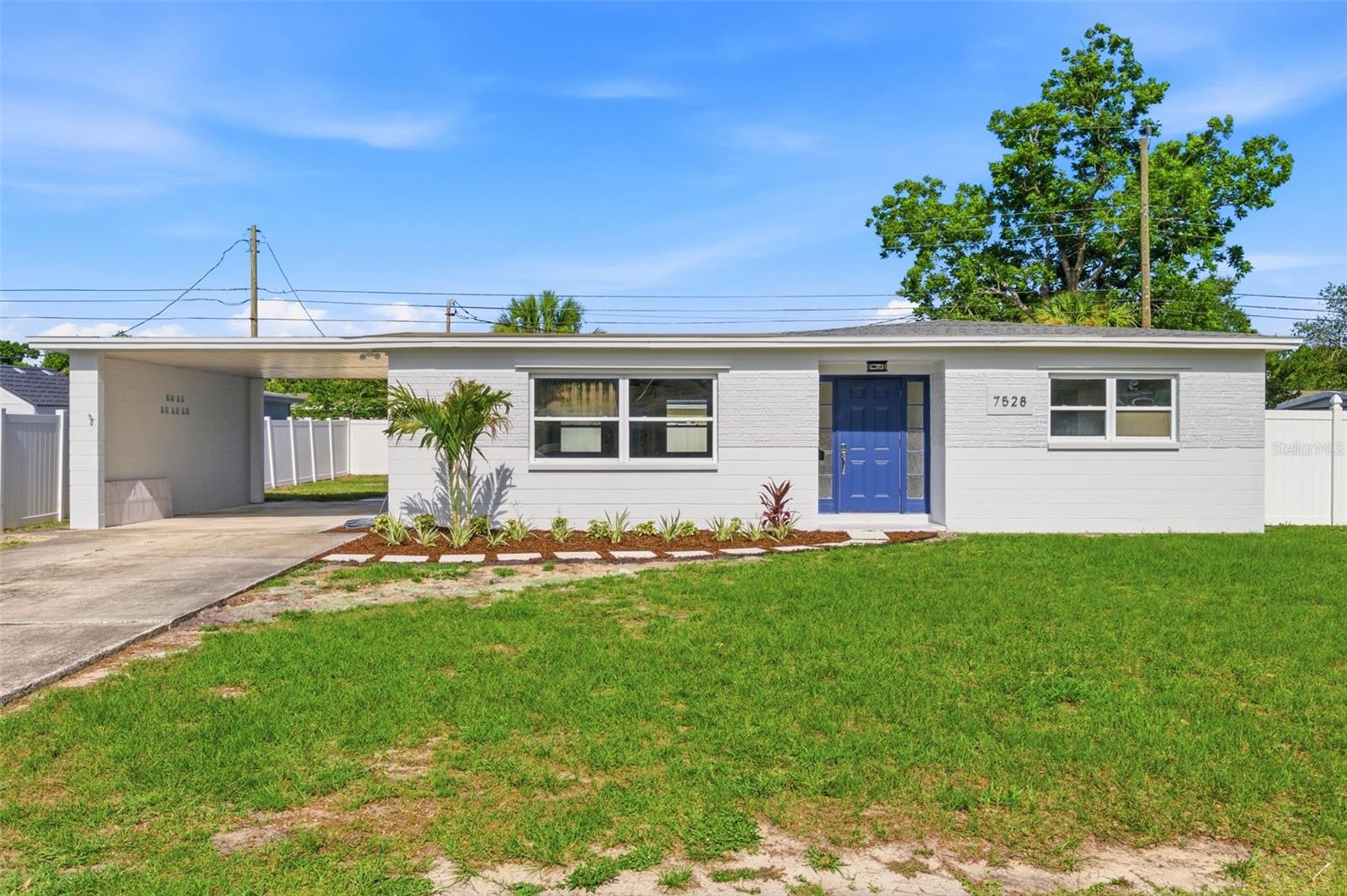 Photo of 7528 17TH WAY ST PETERSBURG FL 33702