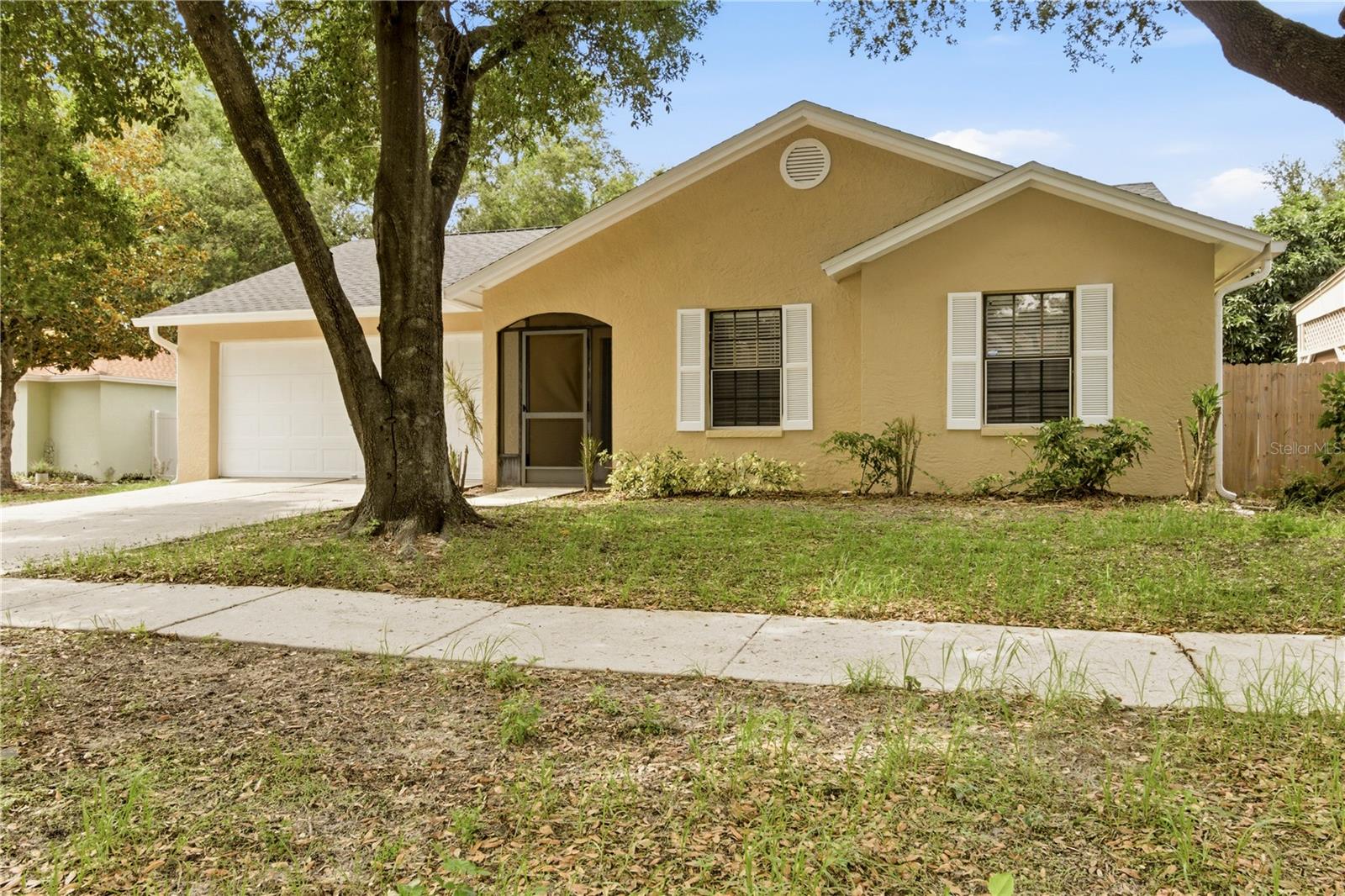 Photo of 929 SANDYWOOD DRIVE BRANDON FL 33510