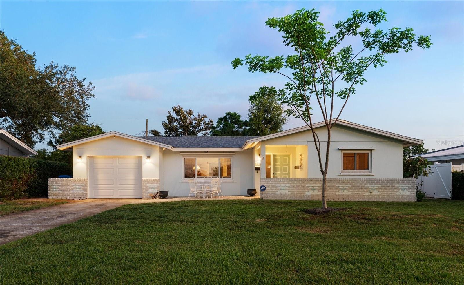 Photo of 4390 20TH AVENUE ST PETERSBURG FL 33713