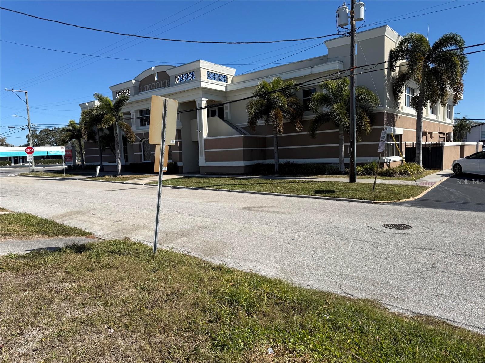 Photo of 501 S LINCOLN AVENUE #20 CLEARWATER FL 33756