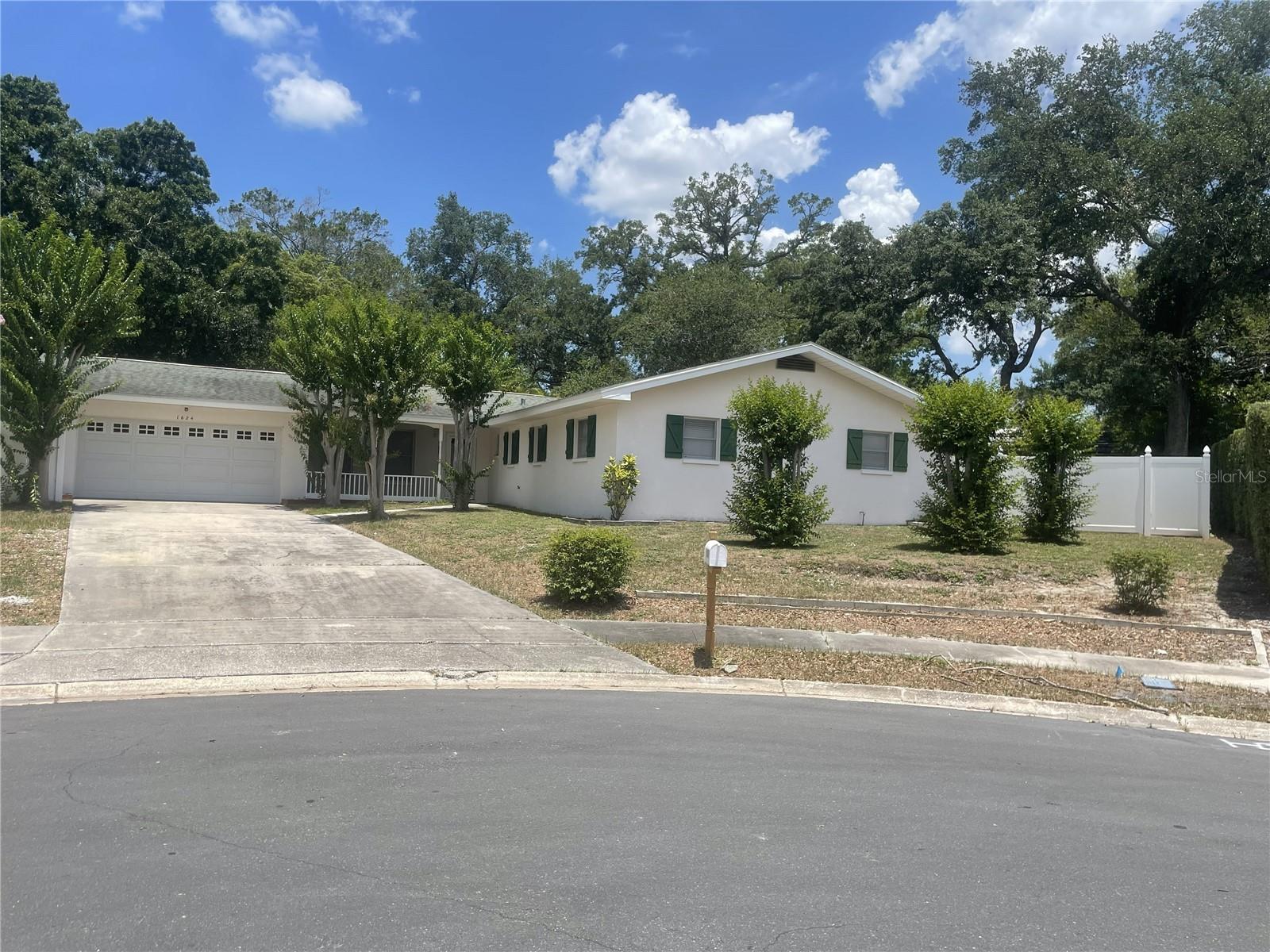 Photo of 1624 SANDSTONE COURT CLEARWATER FL 33756