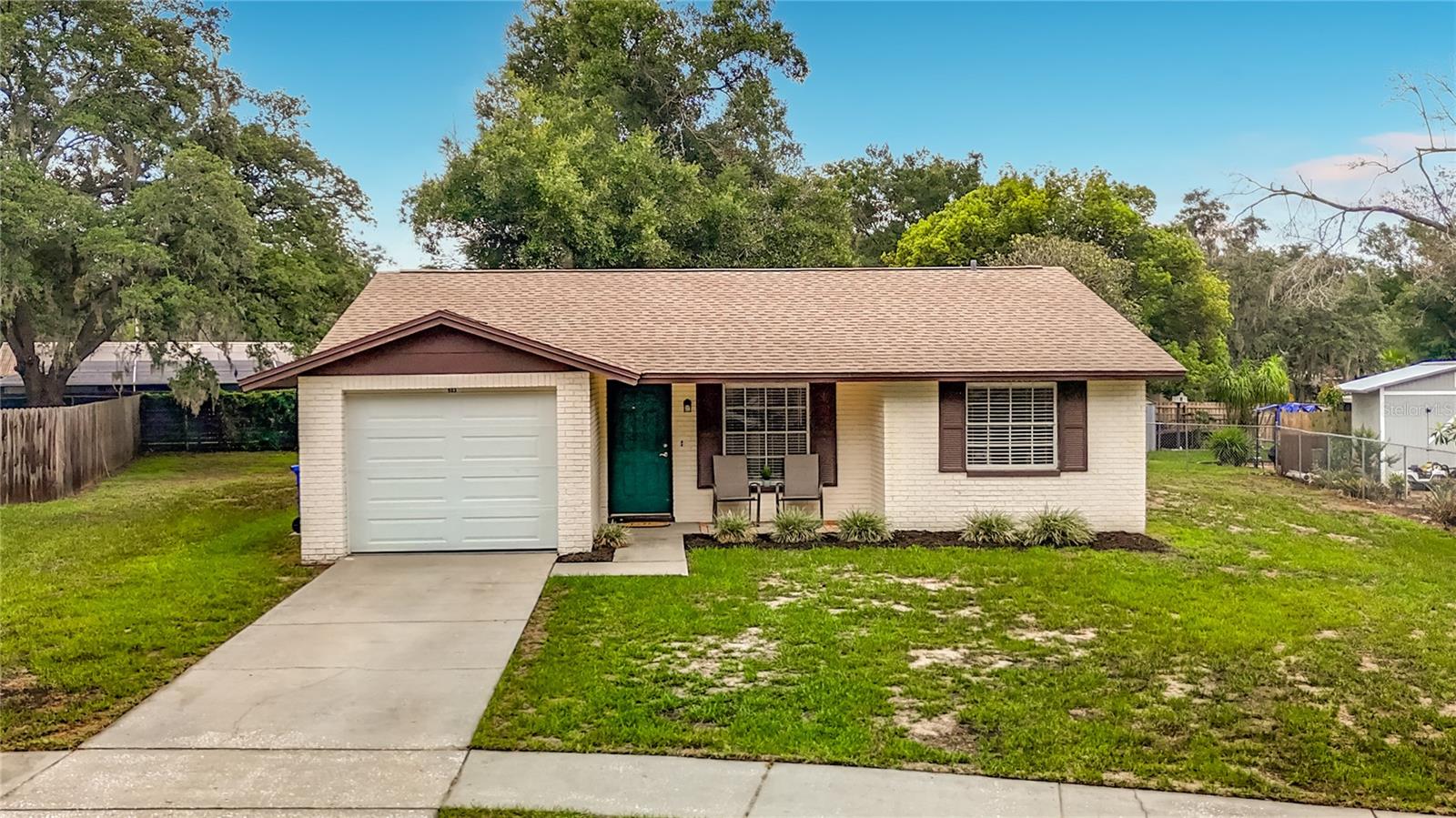Photo of 903 CARRIE COVE VALRICO FL 33594