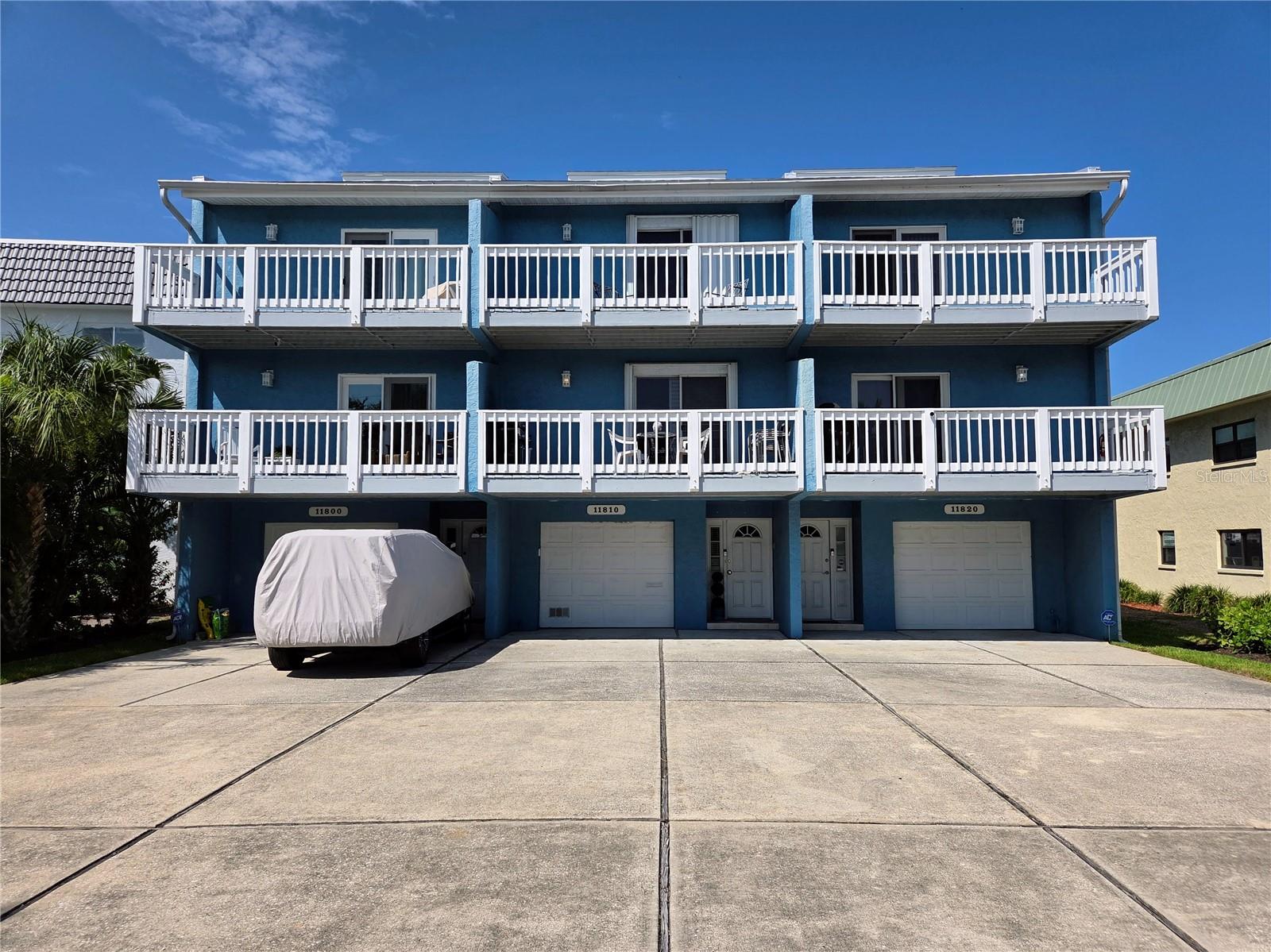 Photo of 11820 CAPRI CIRCLE TREASURE ISLAND FL 33706