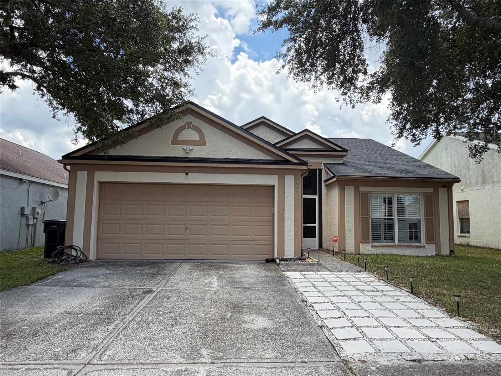 Photo of 9405 POSEN PLACE TAMPA FL 33635