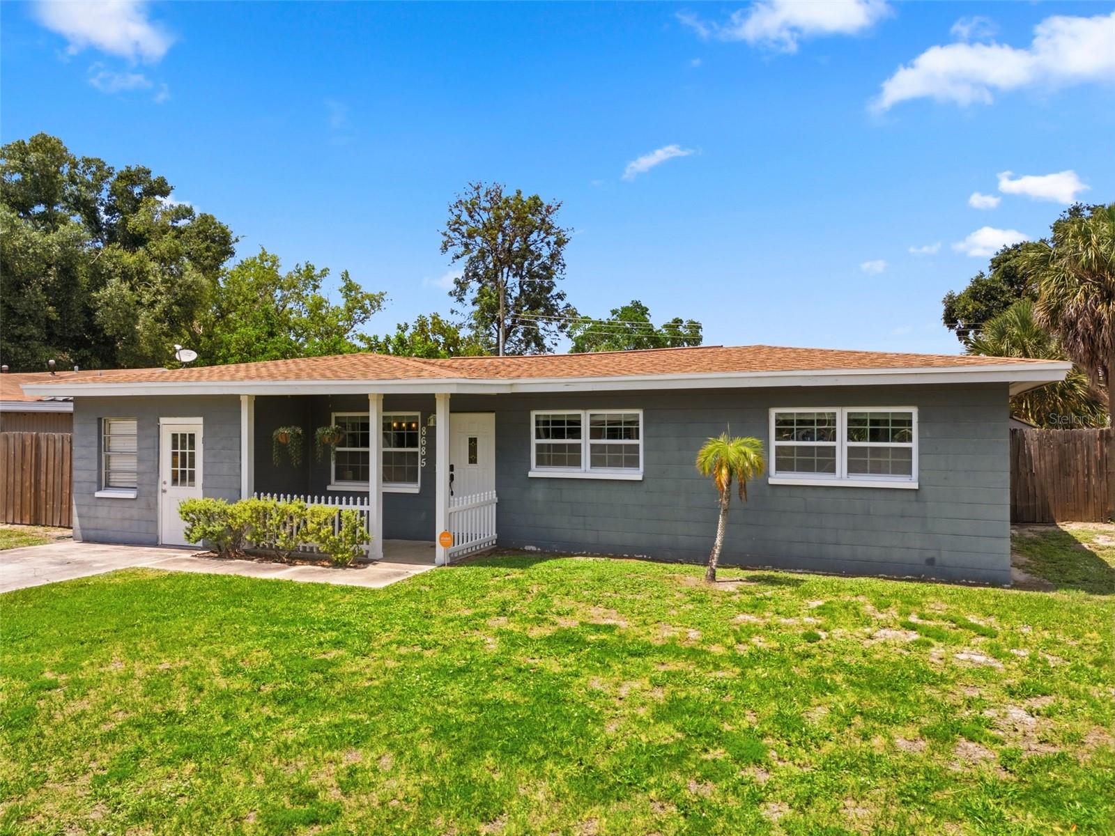 Photo of 8685 MAGNOLIA DRIVE SEMINOLE FL 33777