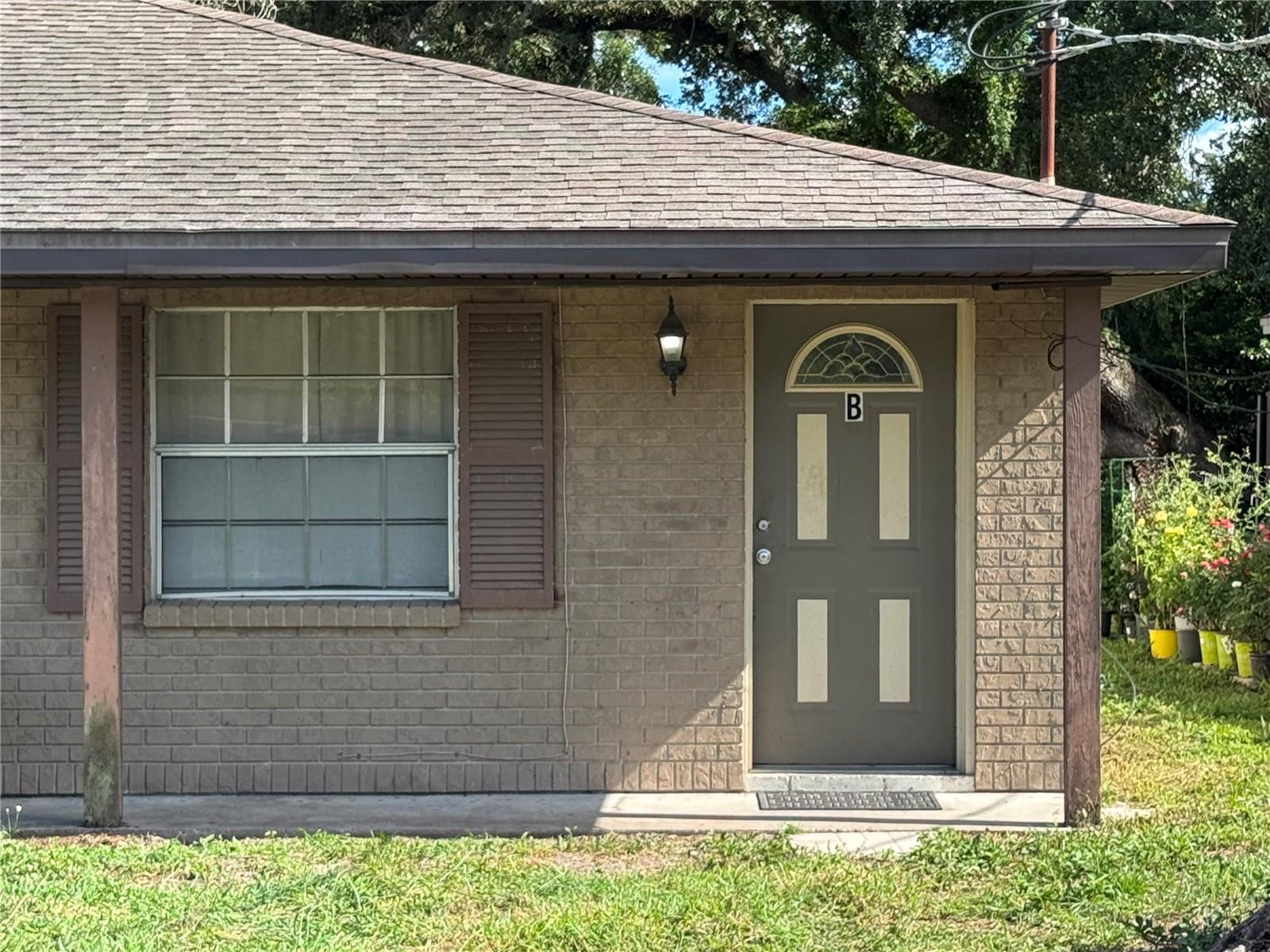 Photo of 1004 MELROSE STREET #B SEFFNER FL 33584