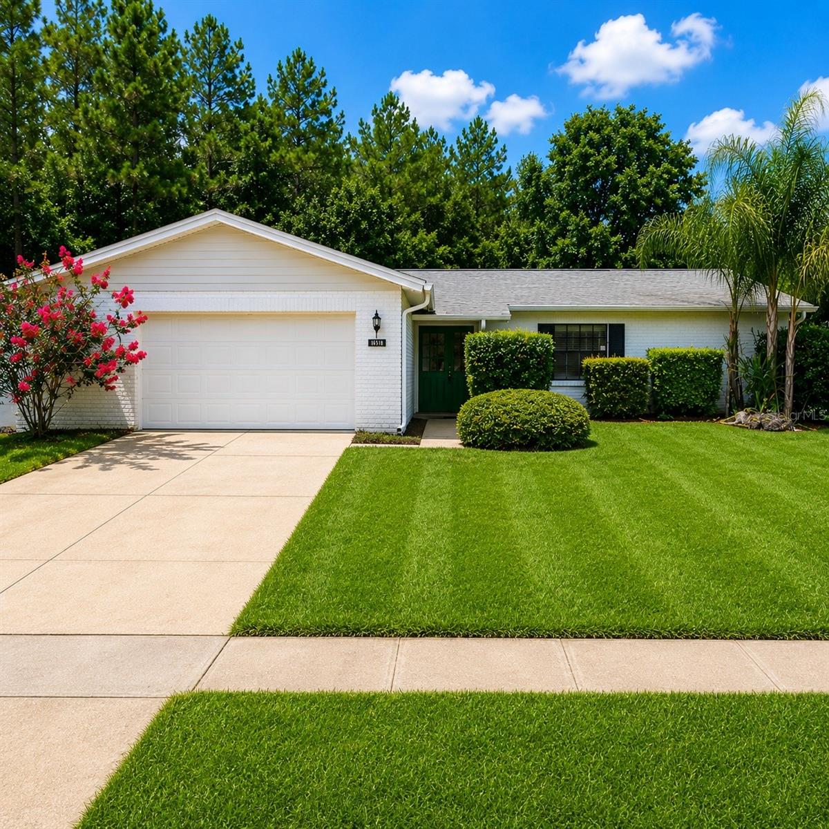 Photo of 16518 SILVERHILL DRIVE TAMPA FL 33624