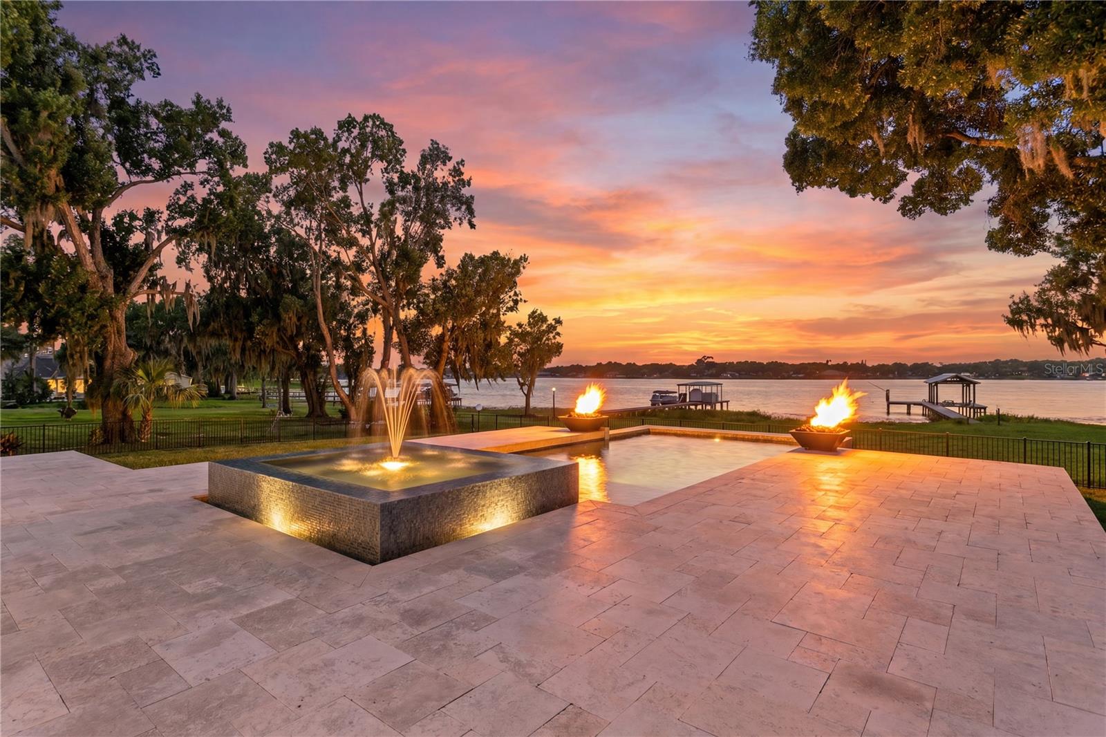 Photo of 14802 LAKE MAGDALENE CIRCLE TAMPA FL 33613