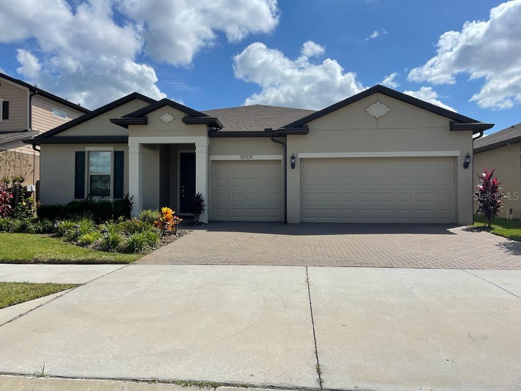 Photo of 18909 WILLOWMORE CEDAR DRIVE LUTZ FL 33558