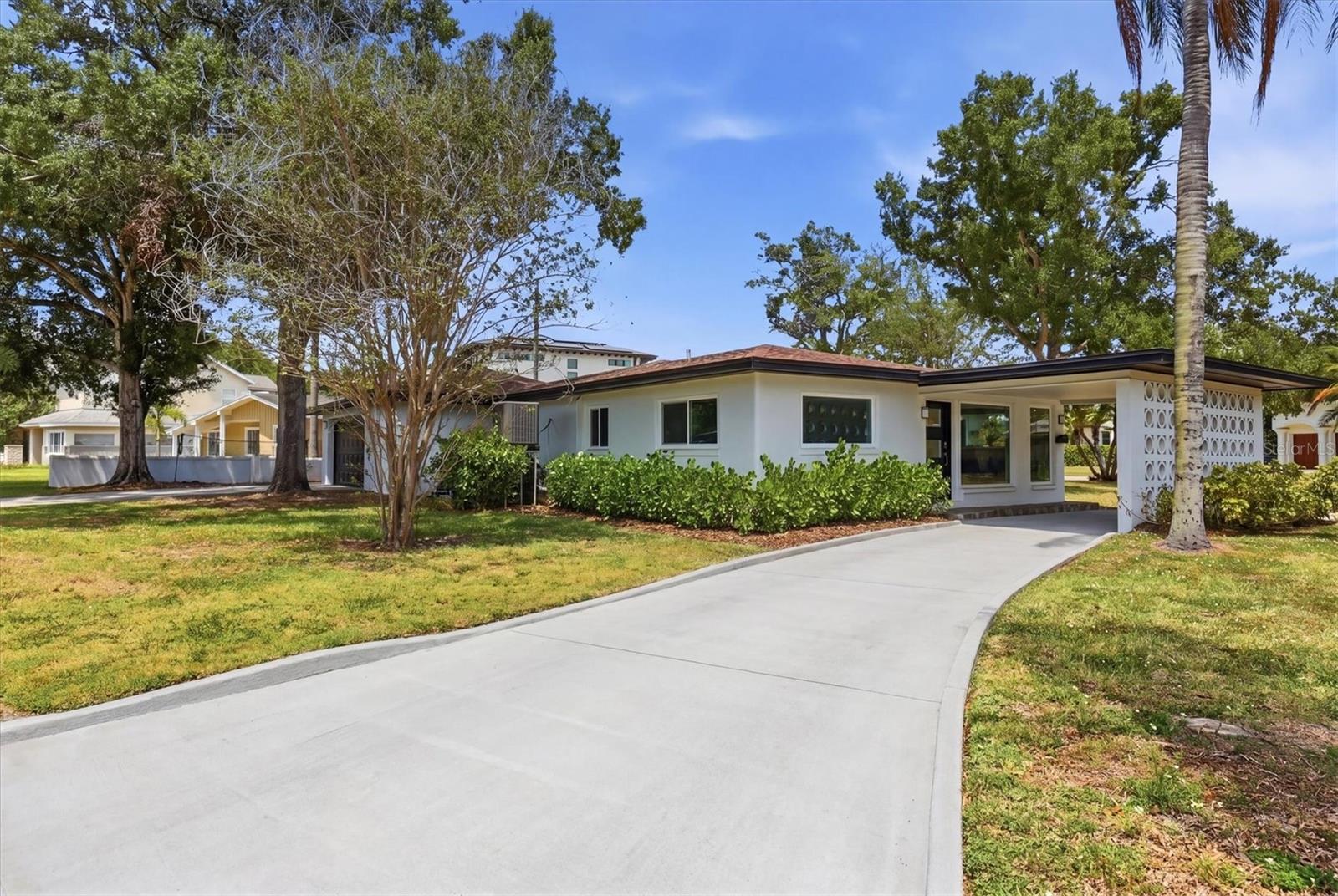 Photo of 628 ONTARIO AVENUE TAMPA FL 33606