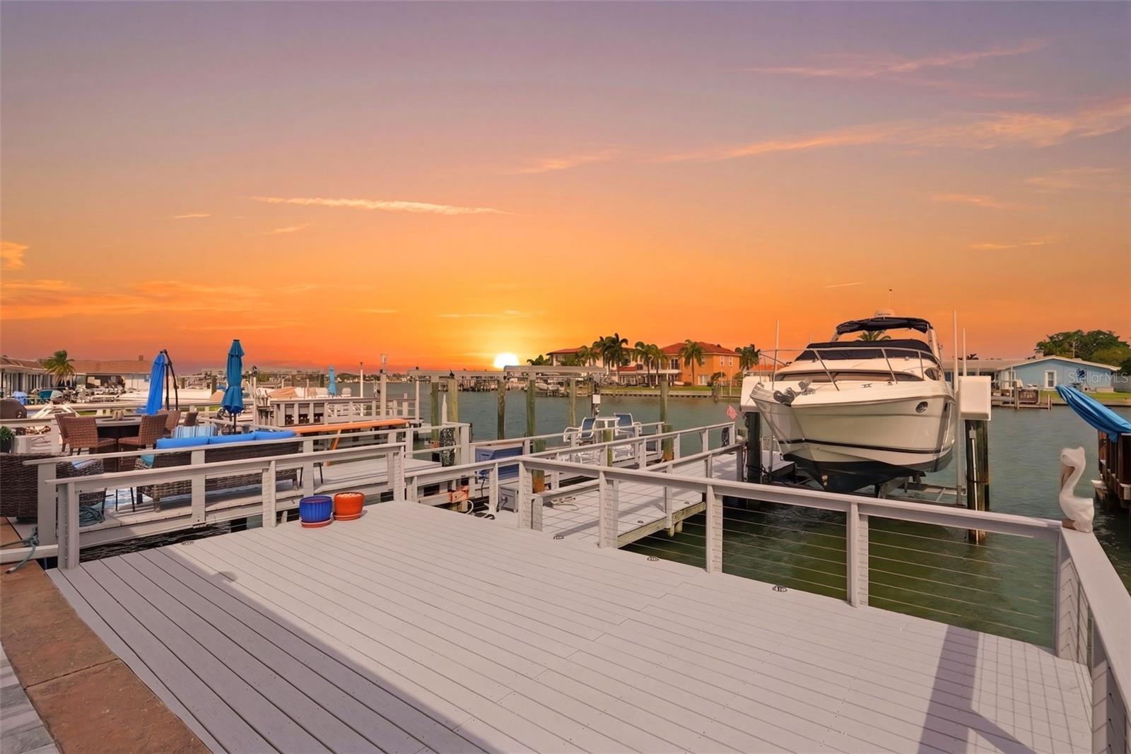 Photo of 573 BOCA CIEGA POINT BOULEVARD ST PETERSBURG FL 33708