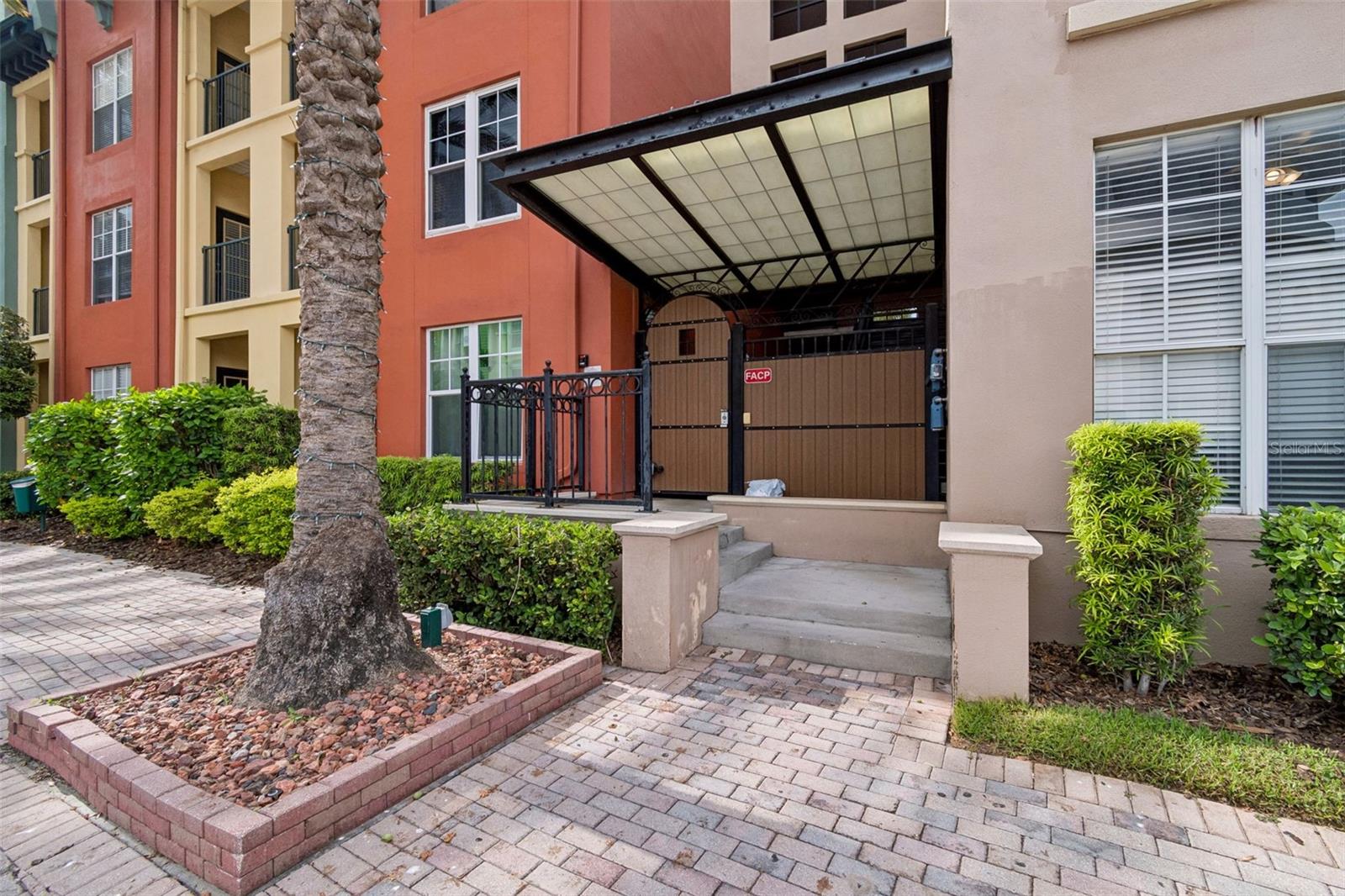 Photo of 2331 W HORATIO STREET #625 TAMPA FL 33609