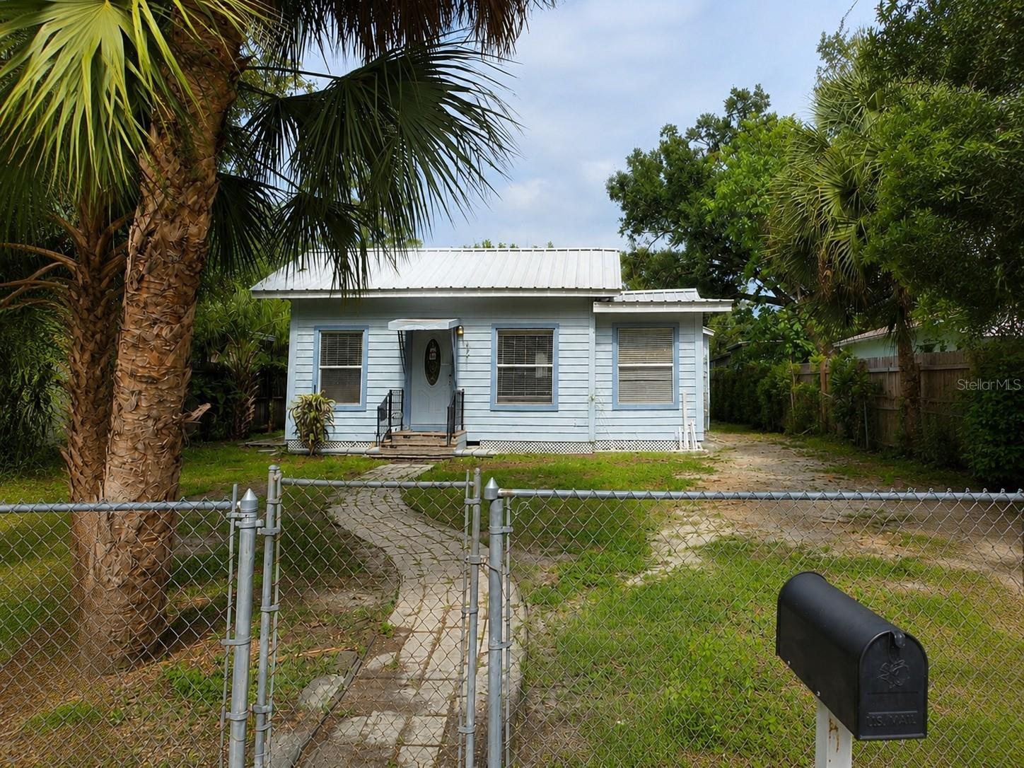 Photo of 8211 N 10TH STREET TAMPA FL 33604