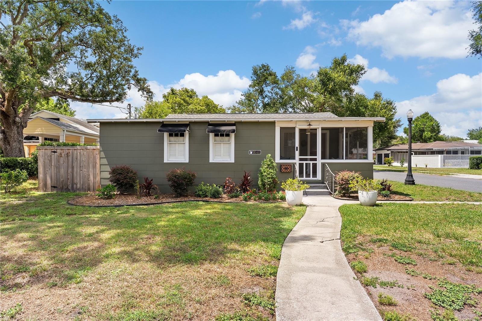 Photo of 1048 LEXINGTON STREET LAKELAND FL 33801