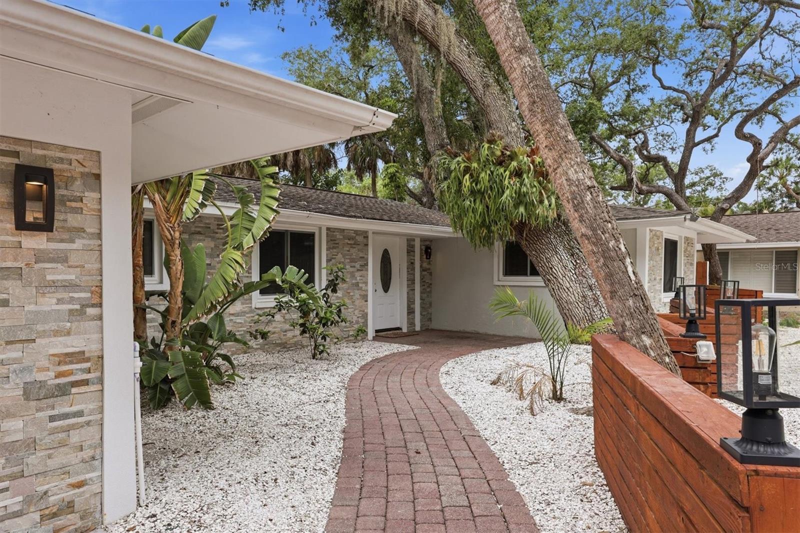 Photo of 1232 NORTHPORT DRIVE SARASOTA FL 34242