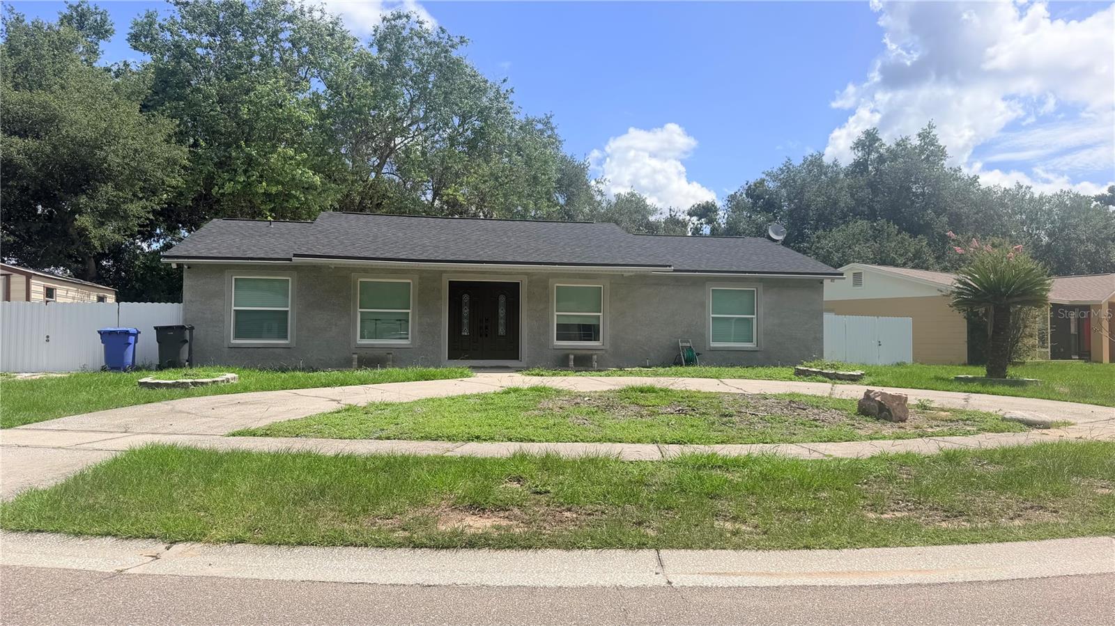 Photo of 707 INNERGARY PLACE VALRICO FL 33594