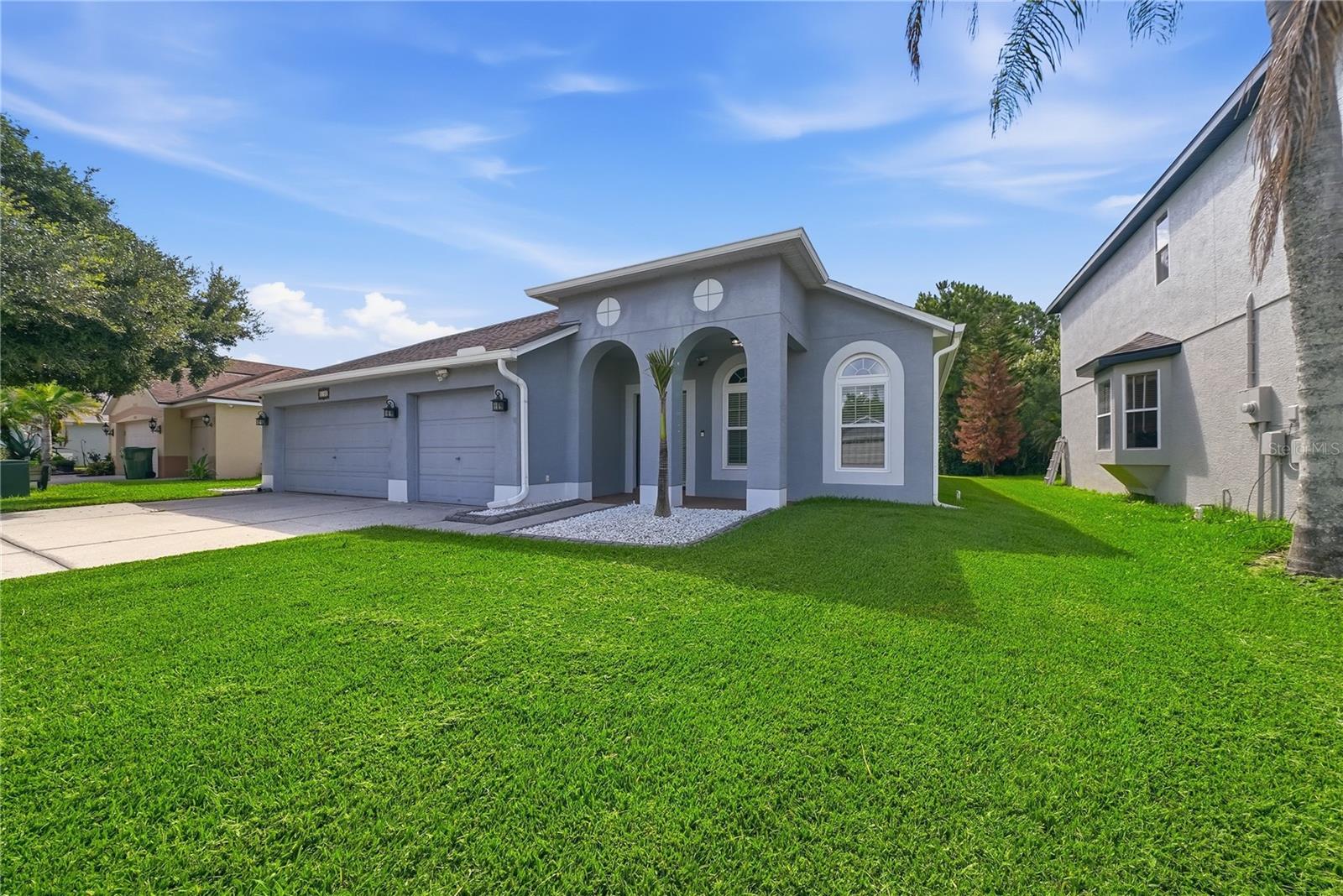 Photo of 5150 VILLAGEBROOK DRIVE WESLEY CHAPEL FL 33544