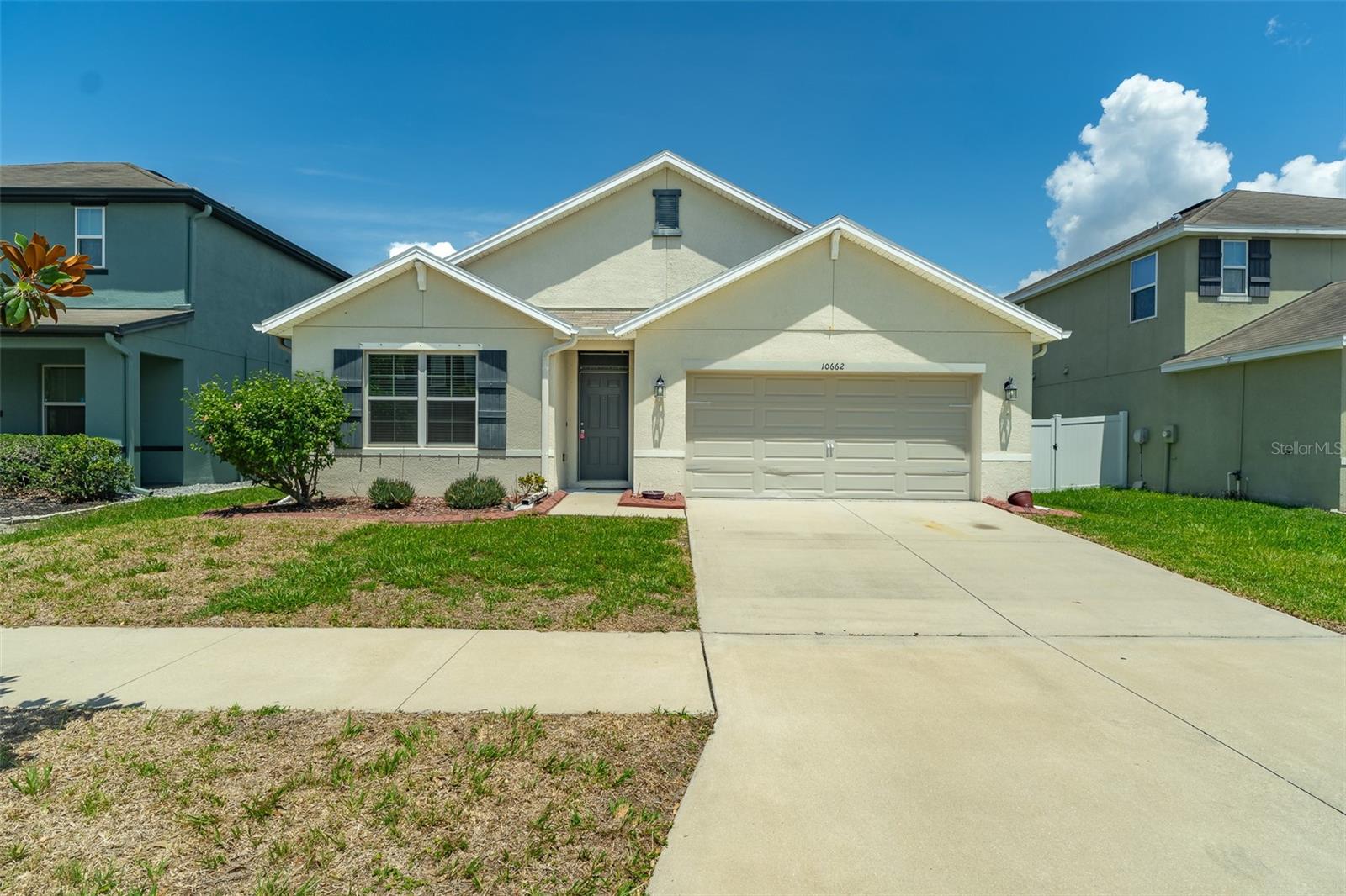 Photo of 10662 PARK MEADOWBROOKE DRIVE RIVERVIEW FL 33578