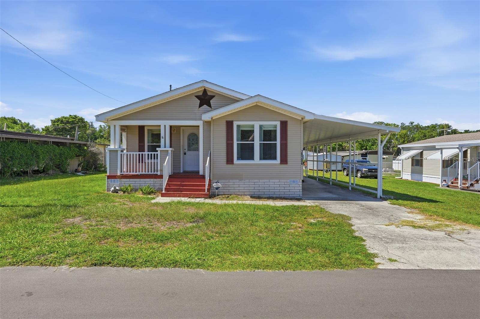 Photo of 39206 FLORA AVENUE ZEPHYRHILLS FL 33542