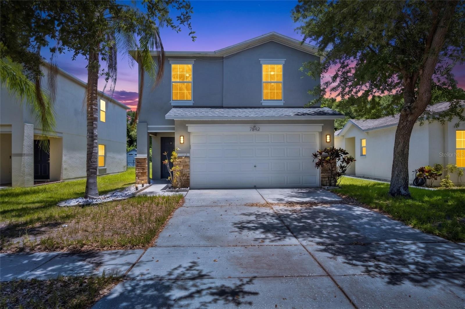Photo of 7842 CARRIAGE POINTE DRIVE GIBSONTON FL 33534