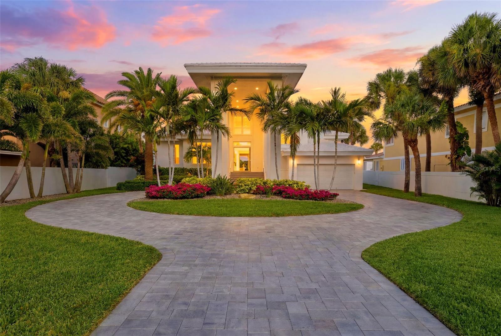 Photo of 1480 GULF BOULEVARD BELLEAIR BEACH FL 33786