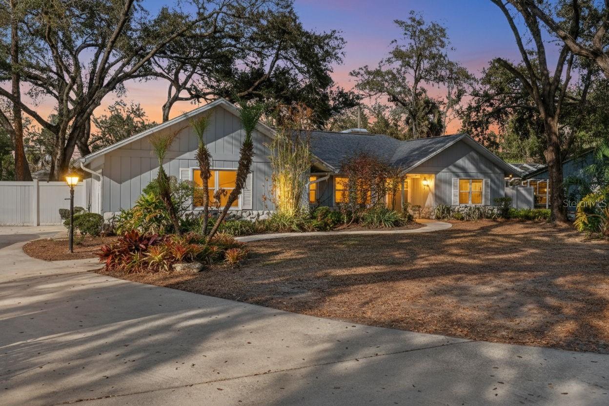Photo of 1406 BIG OAK COURT BRANDON FL 33511