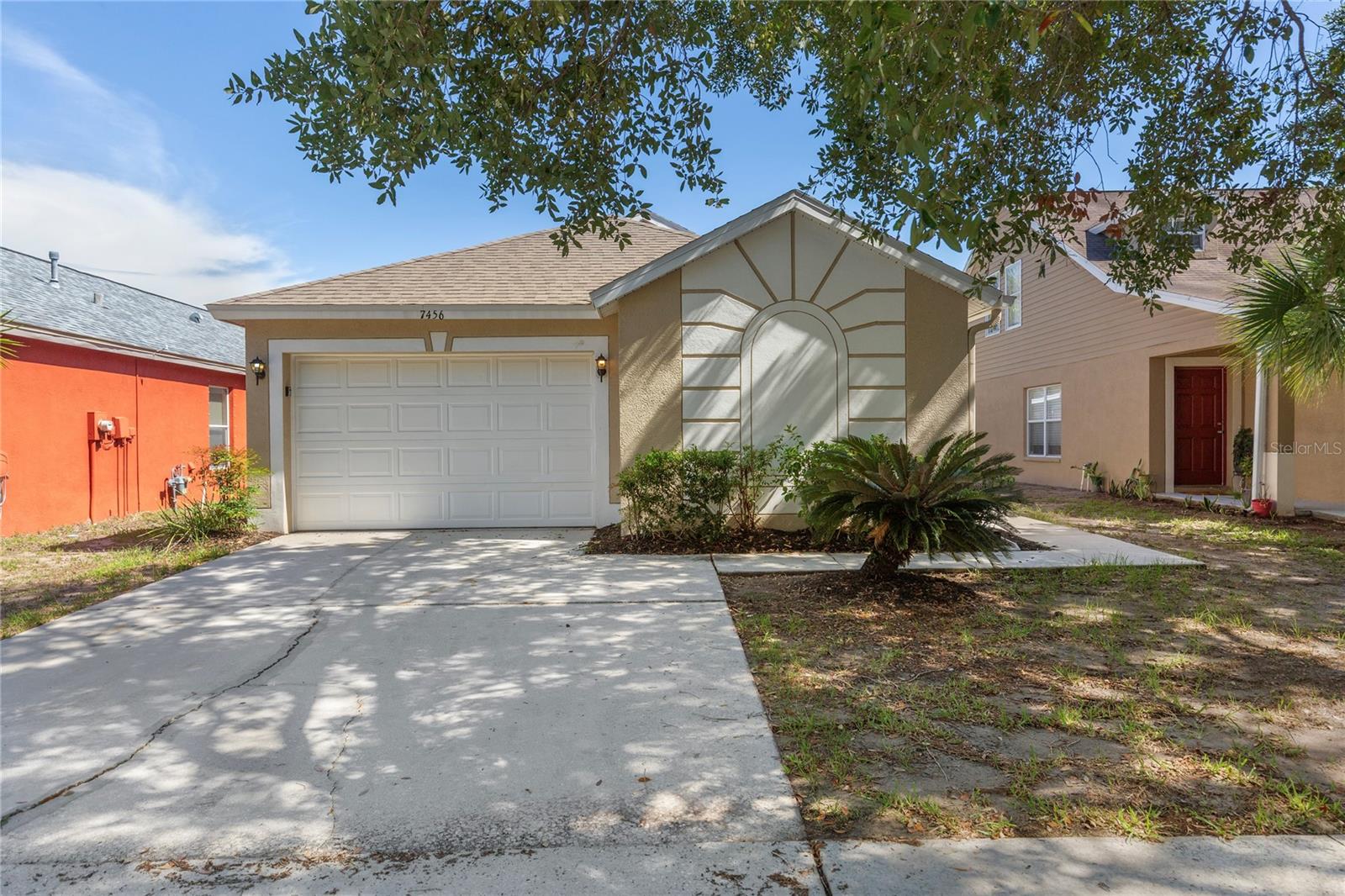 Photo of 7456 OXFORD GARDEN CIRCLE APOLLO BEACH FL 33572