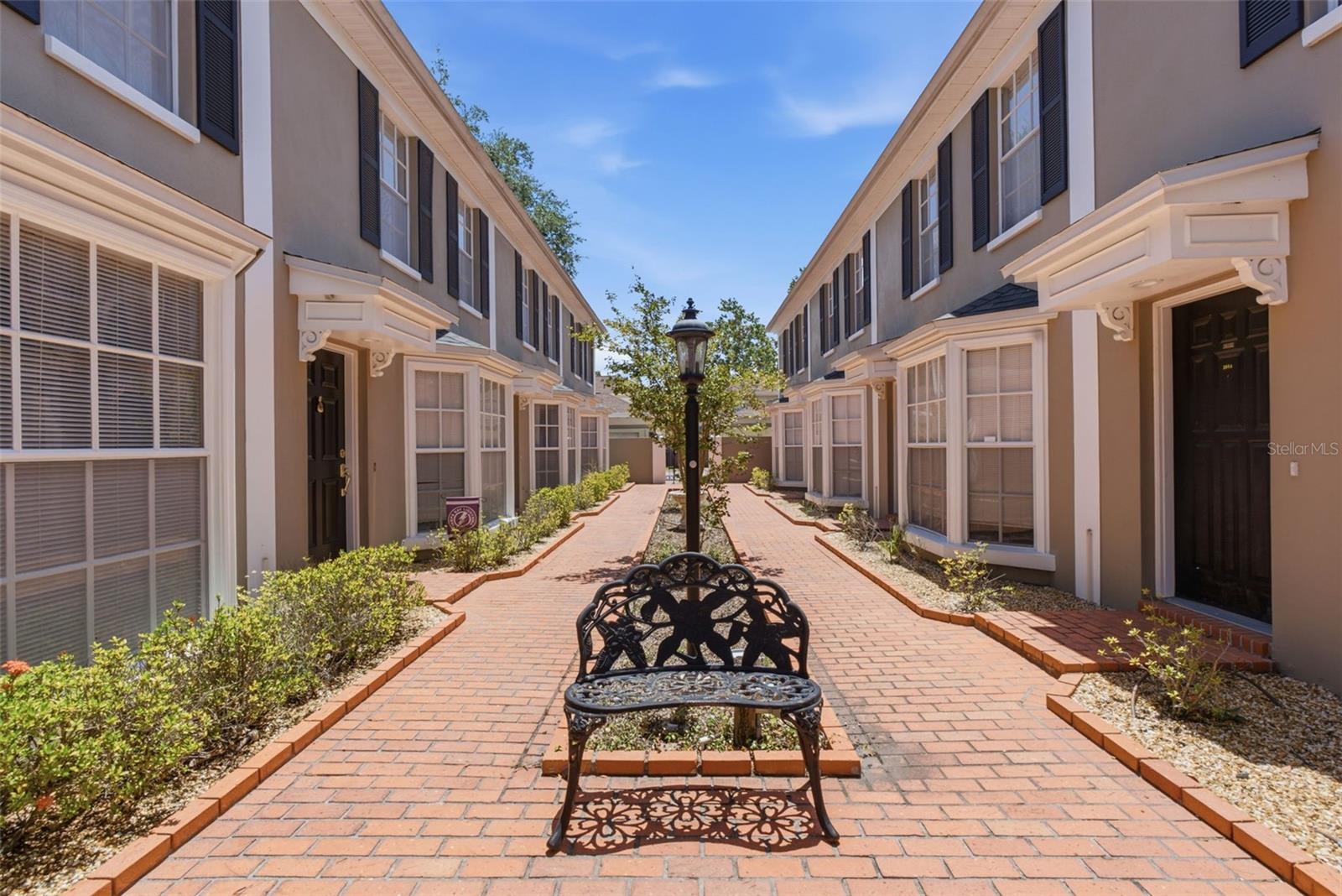 Photo of 308 S BUNGALOW PARK AVENUE #D TAMPA FL 33609