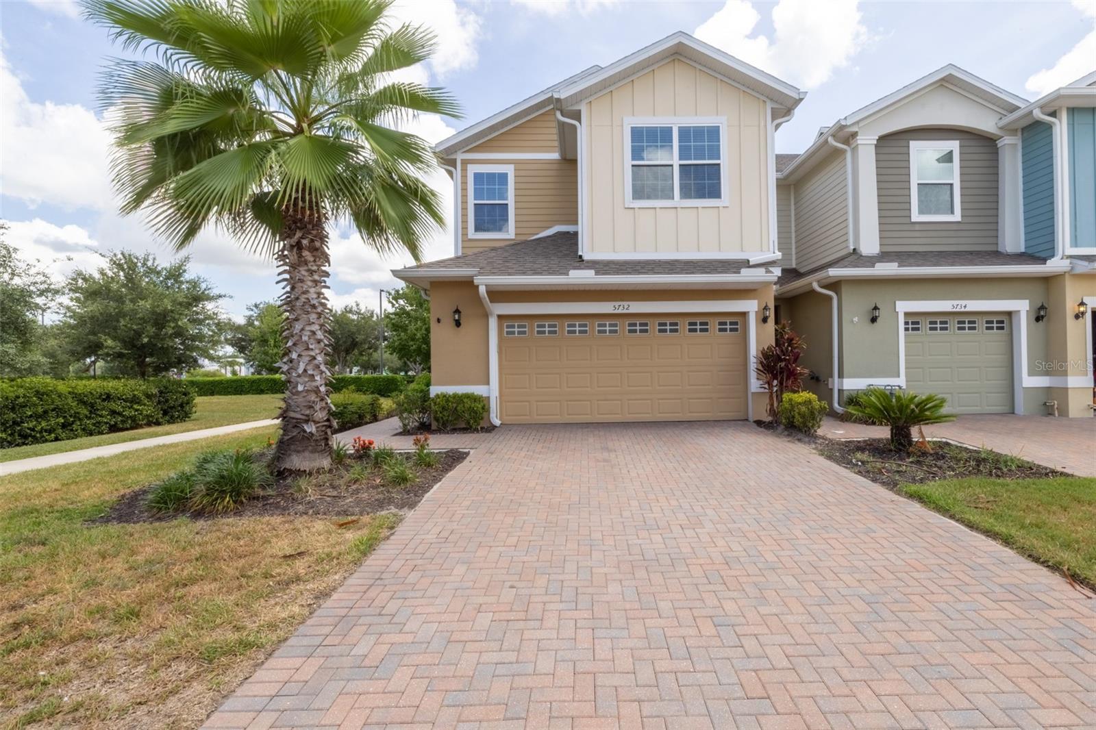 Photo of 5732 SPOTTED HARRIER WAY LITHIA FL 33547