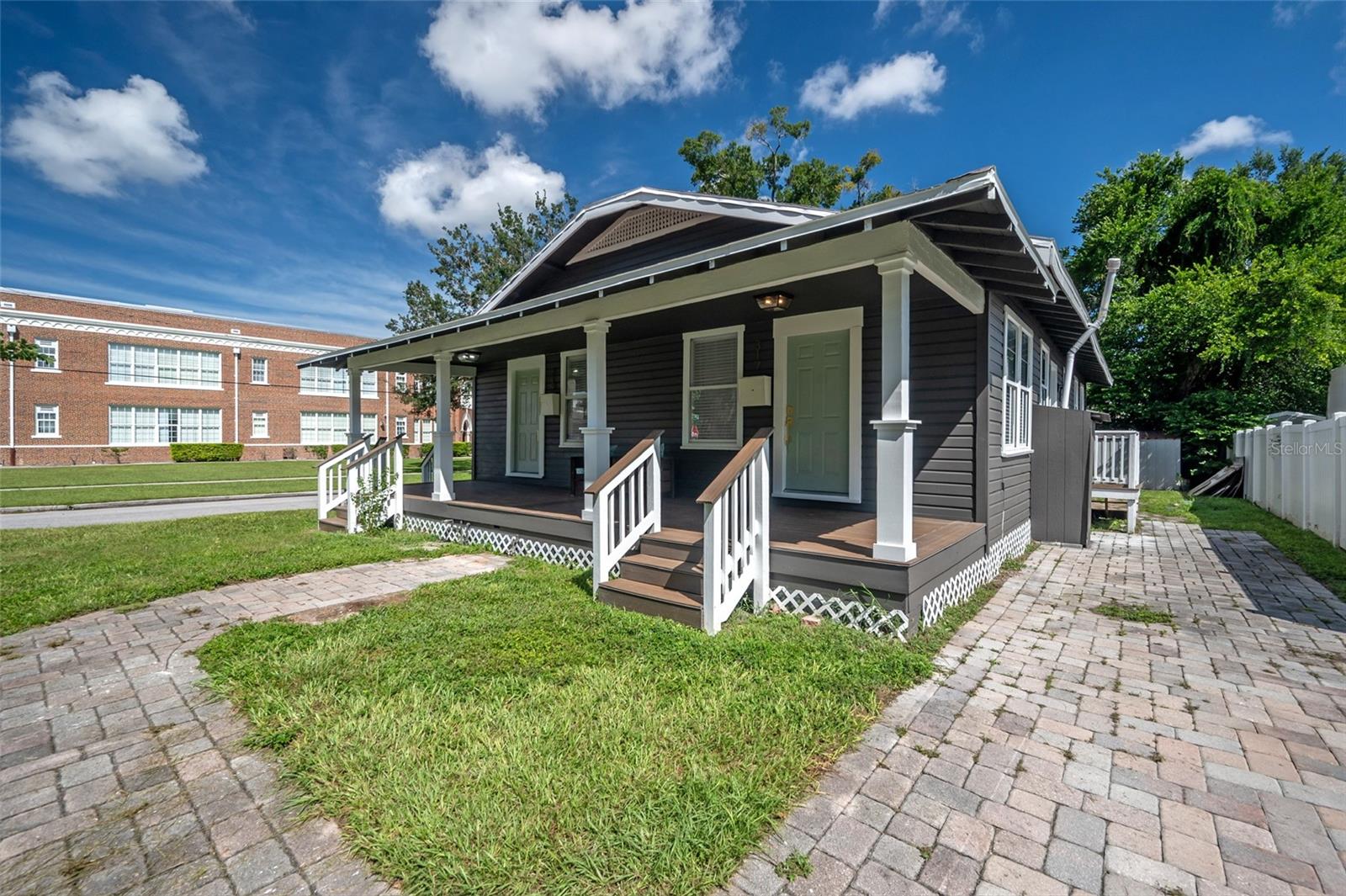Photo of 319 W CURTIS STREET TAMPA FL 33603
