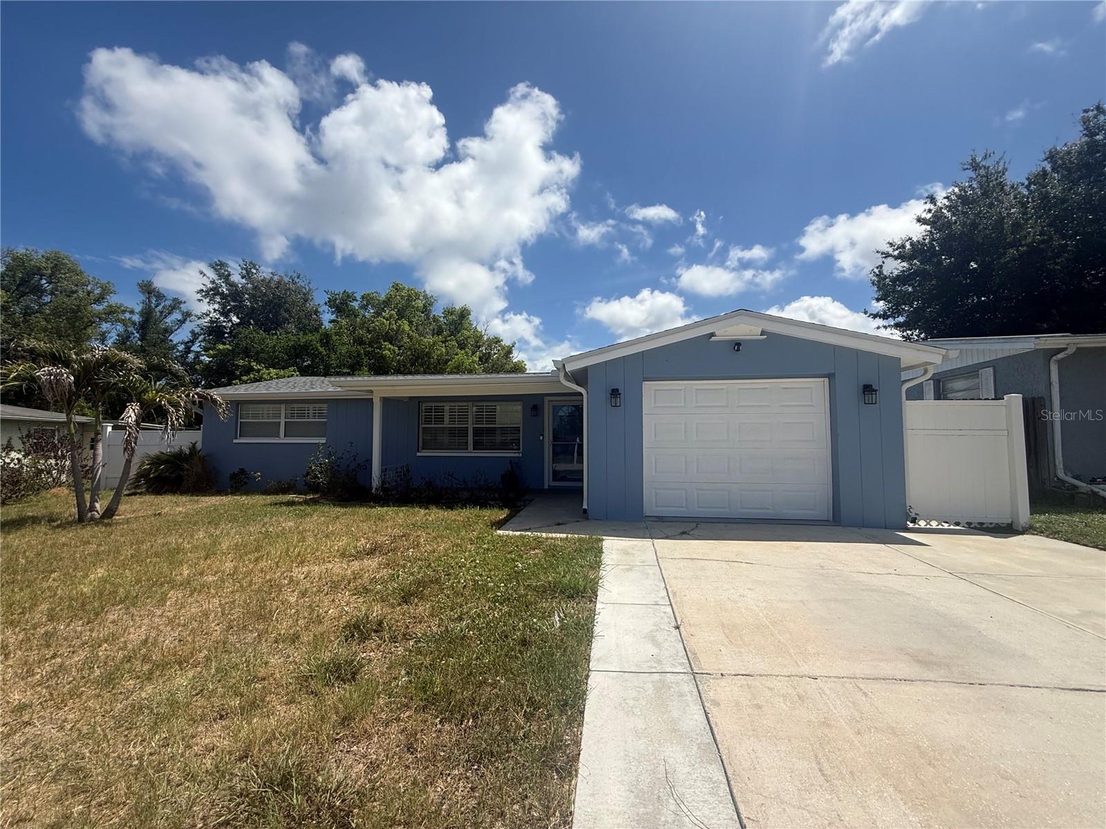 Photo of 5240 SCHOOL ROAD NEW PORT RICHEY FL 34653