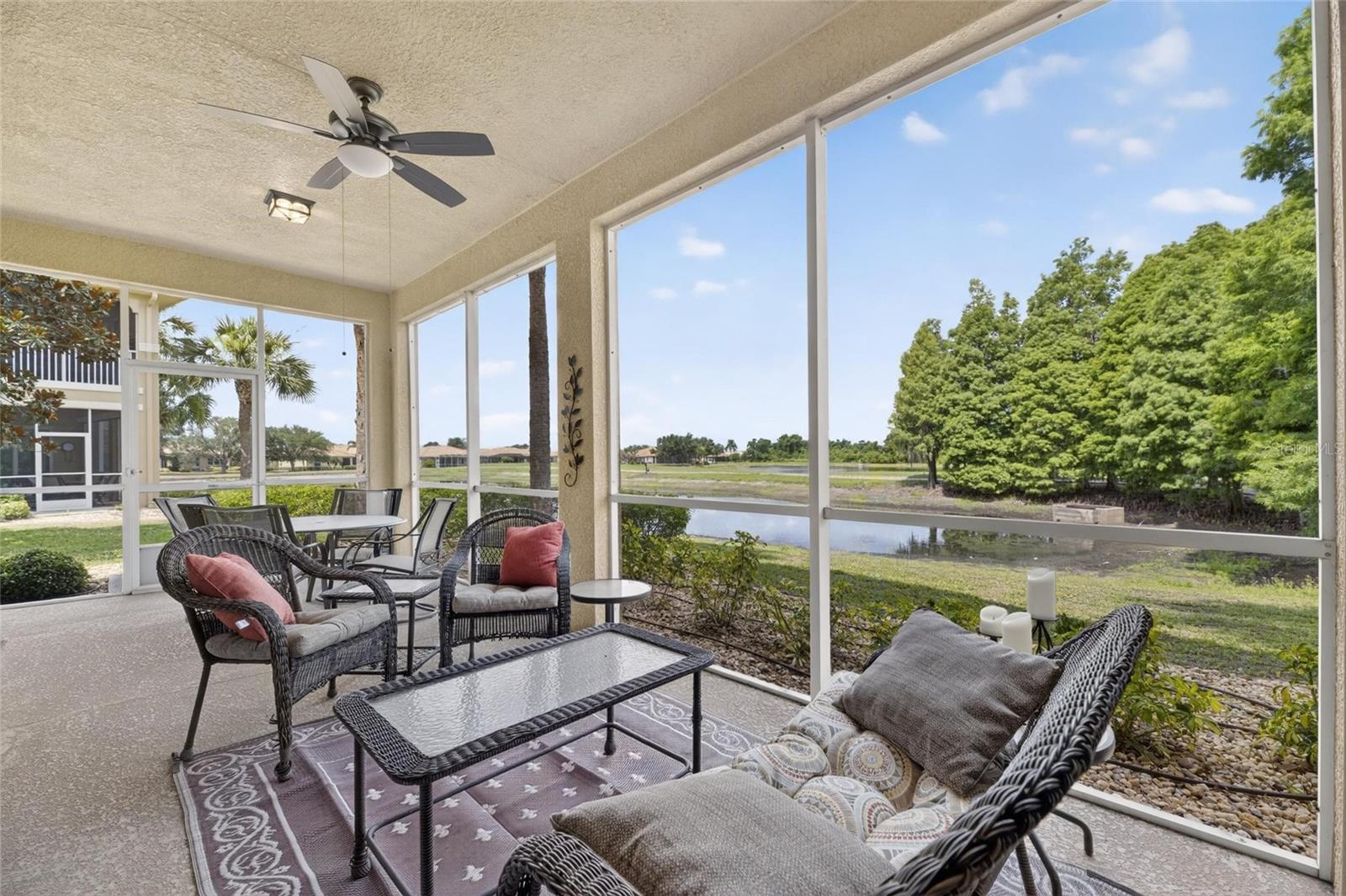 Photo of 1423 EMERALD DUNES DRIVE SUN CITY CENTER FL 33573