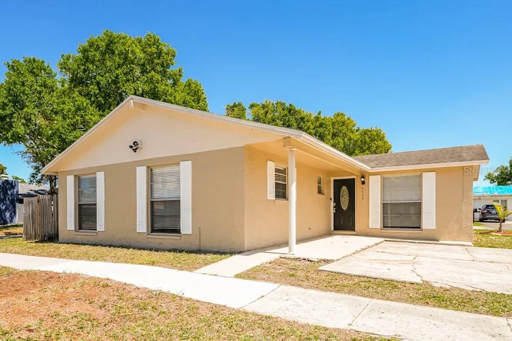 Photo of 6405 REGATTA COURT TAMPA FL 33634