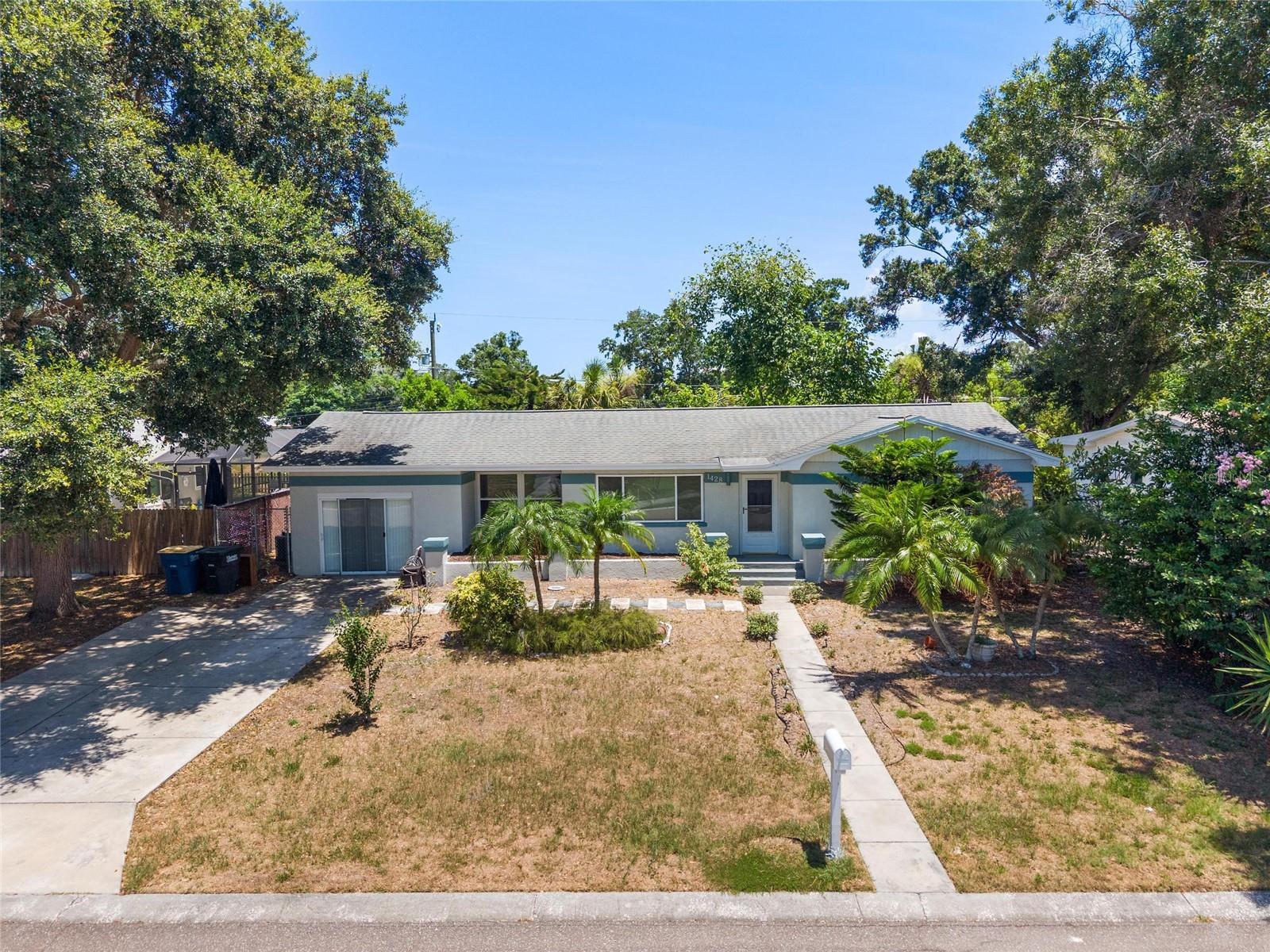 Photo of 1428 PINEBROOK DRIVE CLEARWATER FL 33755