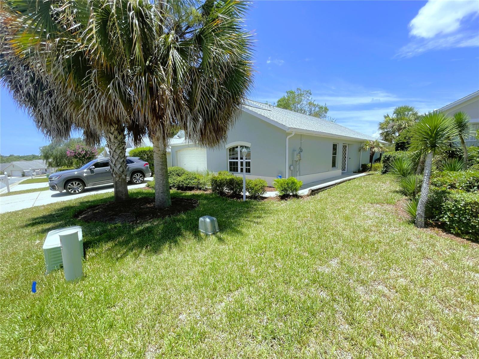 Photo of 521 W HILLWOOD PATH BEVERLY HILLS FL 34465