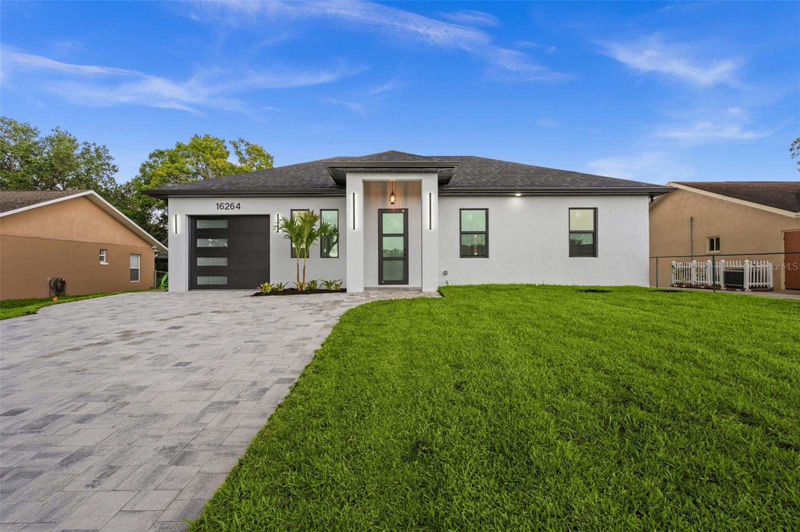 Photo of 16264 HORIZON ROAD NORTH FORT MYERS FL 33917